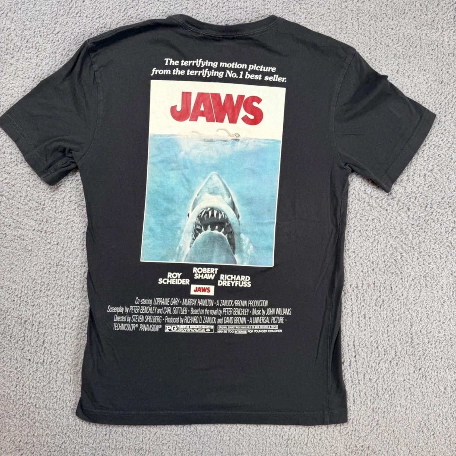 Other JAWS Movie Poster T Shirt Mens XS Black Movie Tee H&M Size US XS / EU 42 / 0 - 1 Thumbnail