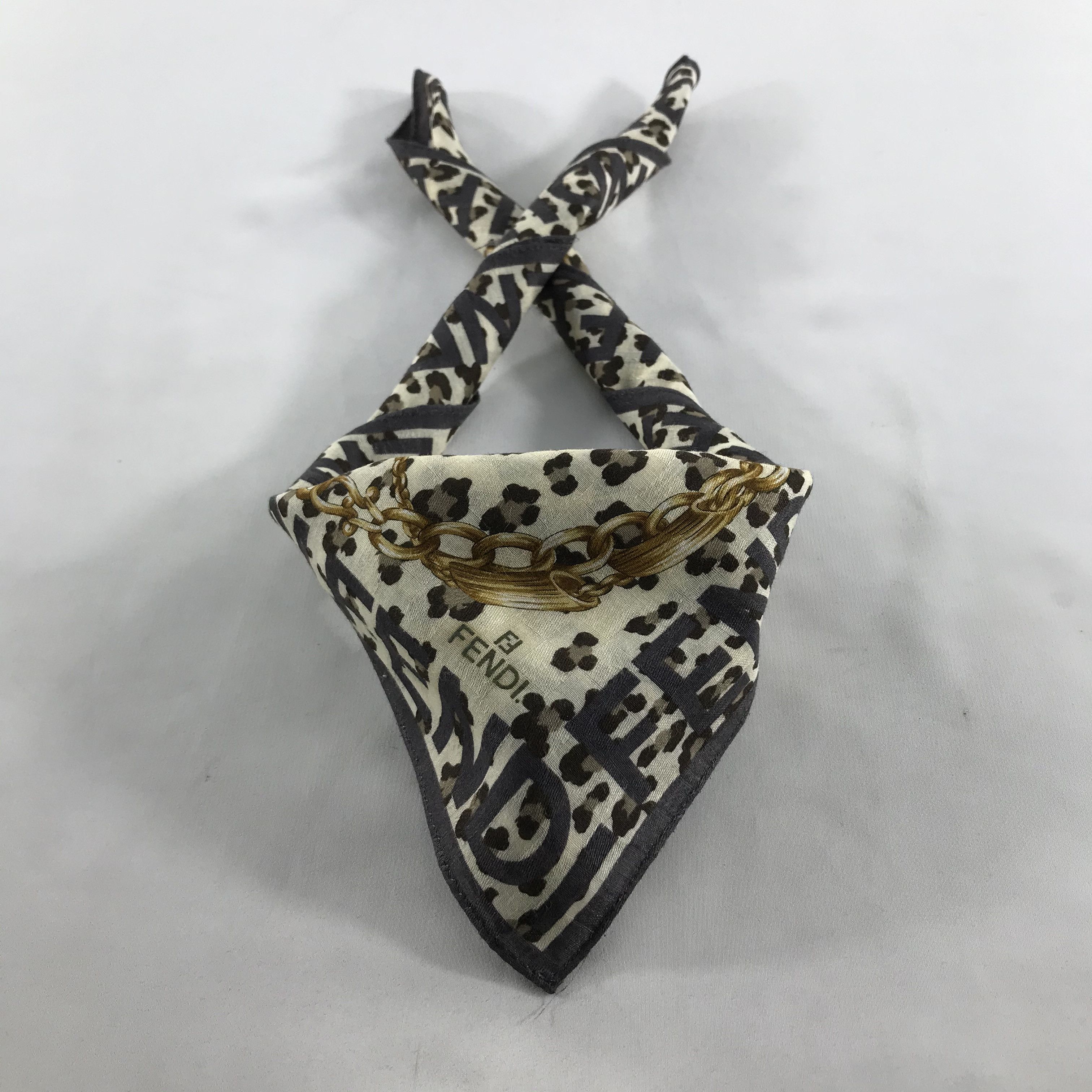 Vintage FeNdI Leopard Handkerchief Neckerchief Bandana H07 Size ONE SIZE - 2 Thumbnail