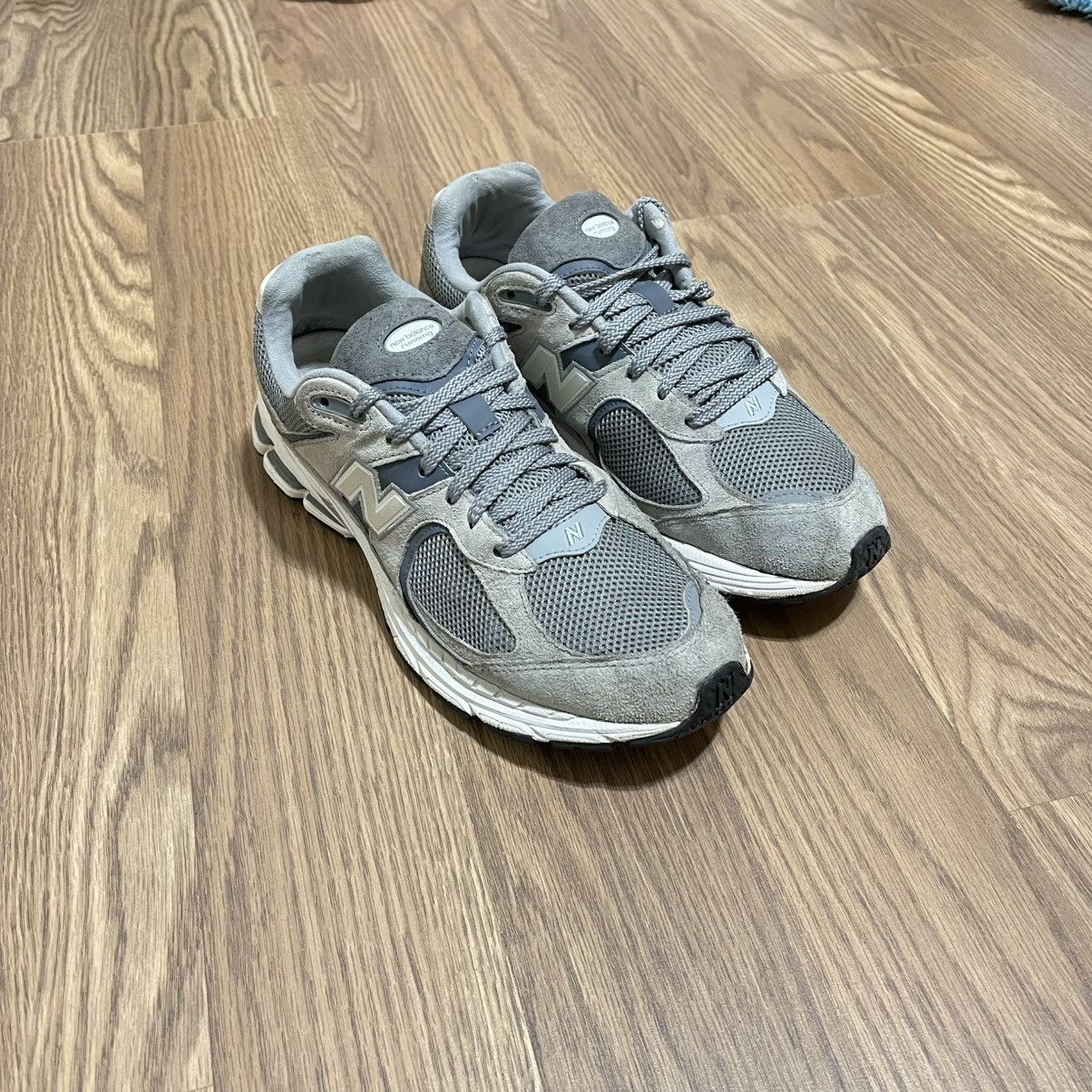 New Balance New Balance Men's Grey 2002r Size 10.5 Size US 10.5 / EU 43-44 - 1 Thumbnail