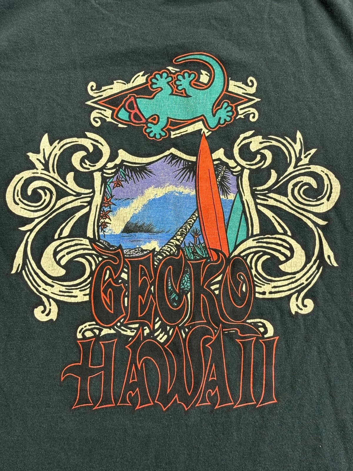 Other Vintage Gecko Hawaii Surf T-shirt Big Wave Art Gun Surfboard Size US M / EU 48-50 / 2 - 1 Thumbnail