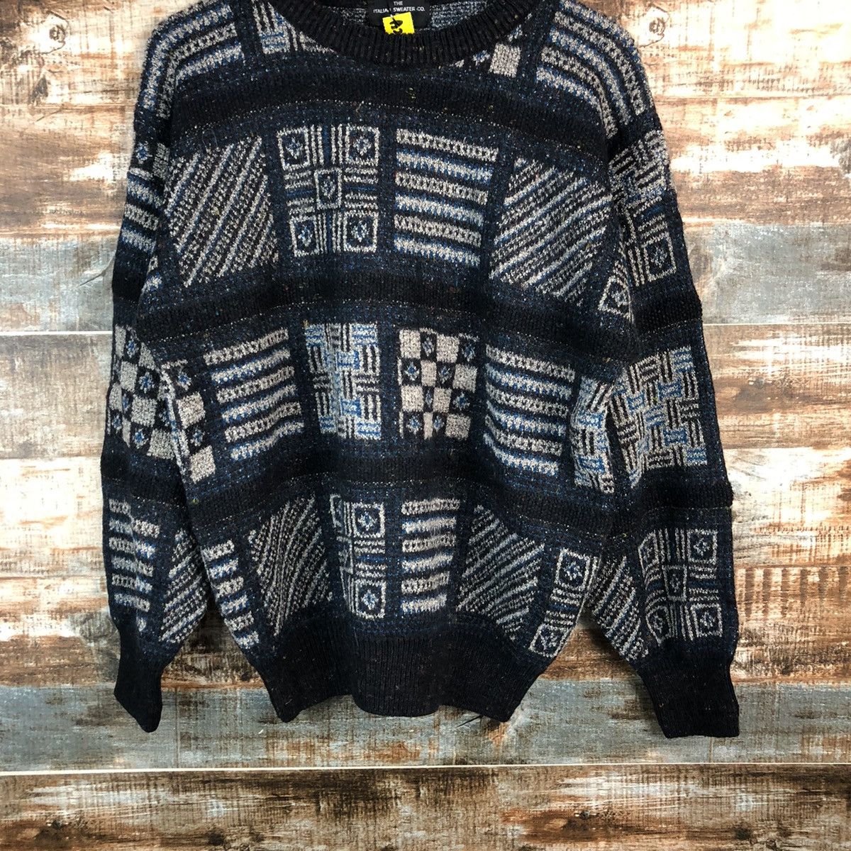 Vintage Italian vintage art Sweater Black Knitwear #A2185 Size US M / EU 48-50 / 2 - 3 Thumbnail