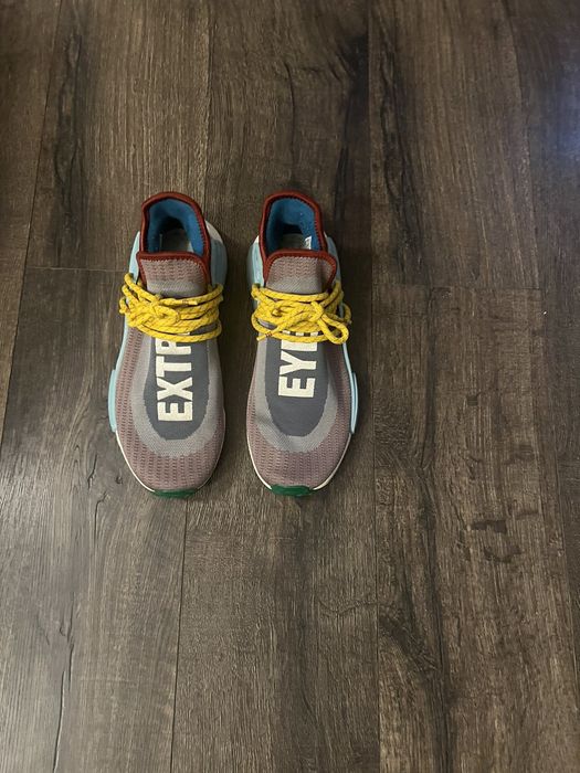 Adidas nmd human race clearance 43