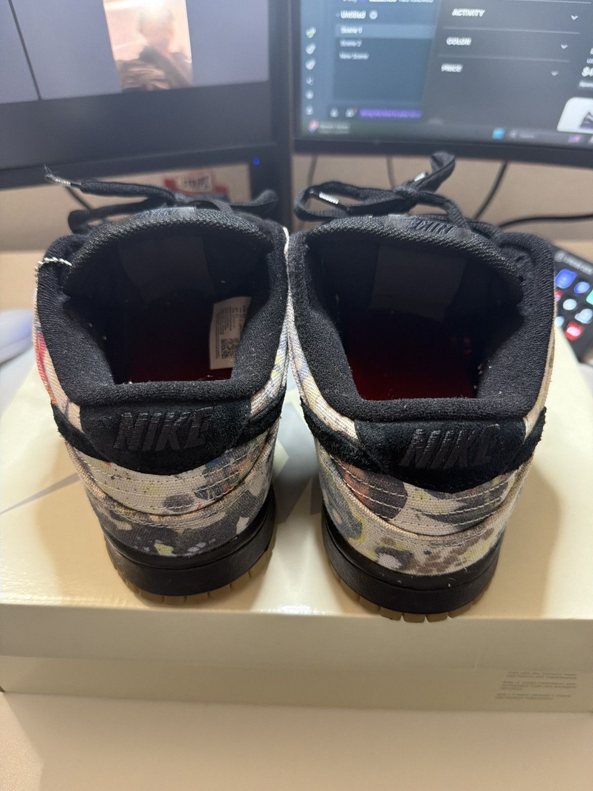 Nike × Supreme Supreme Nike SB Dunk Low Rammellzee Size US 9.5 / EU 42-43 - 4 Thumbnail