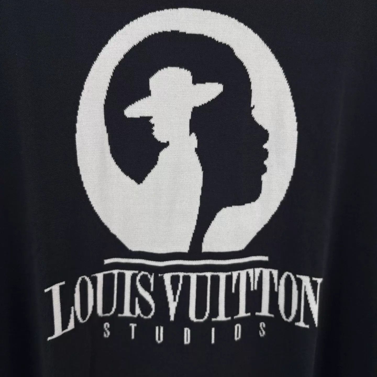 Louis Vuitton LV Black & White Portrait Logo Knit SS XL (New) Size US XL / EU 56 / 4 - 4 Thumbnail