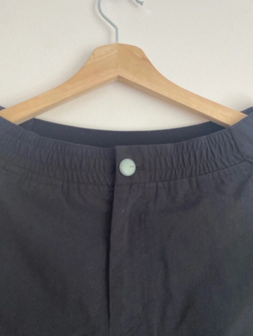 Undercover Undercover SS10 ”Less But Better” Shorts Size US 32 / EU 48 - 3 Thumbnail