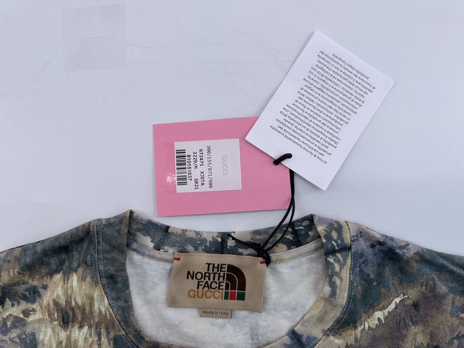 Gucci New Gucci Woman's T-Shirt Size-M Size M / US 6-8 / IT 42-44 - 4 Thumbnail