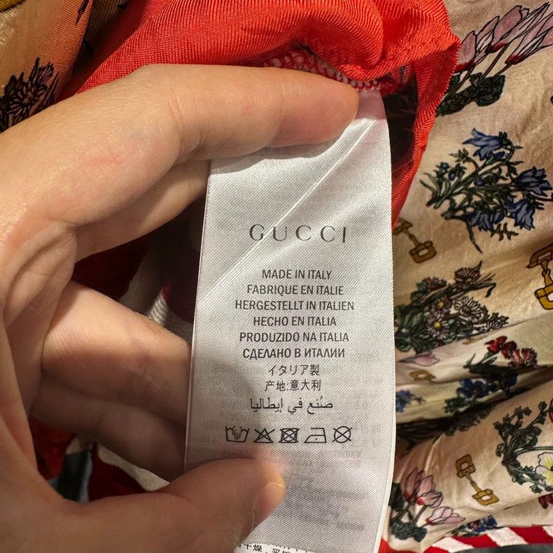 Gucci GucciRed and white striped cardigan jacket 2503-Nextarrow Size US XS / EU 42 / 0 - 4 Thumbnail