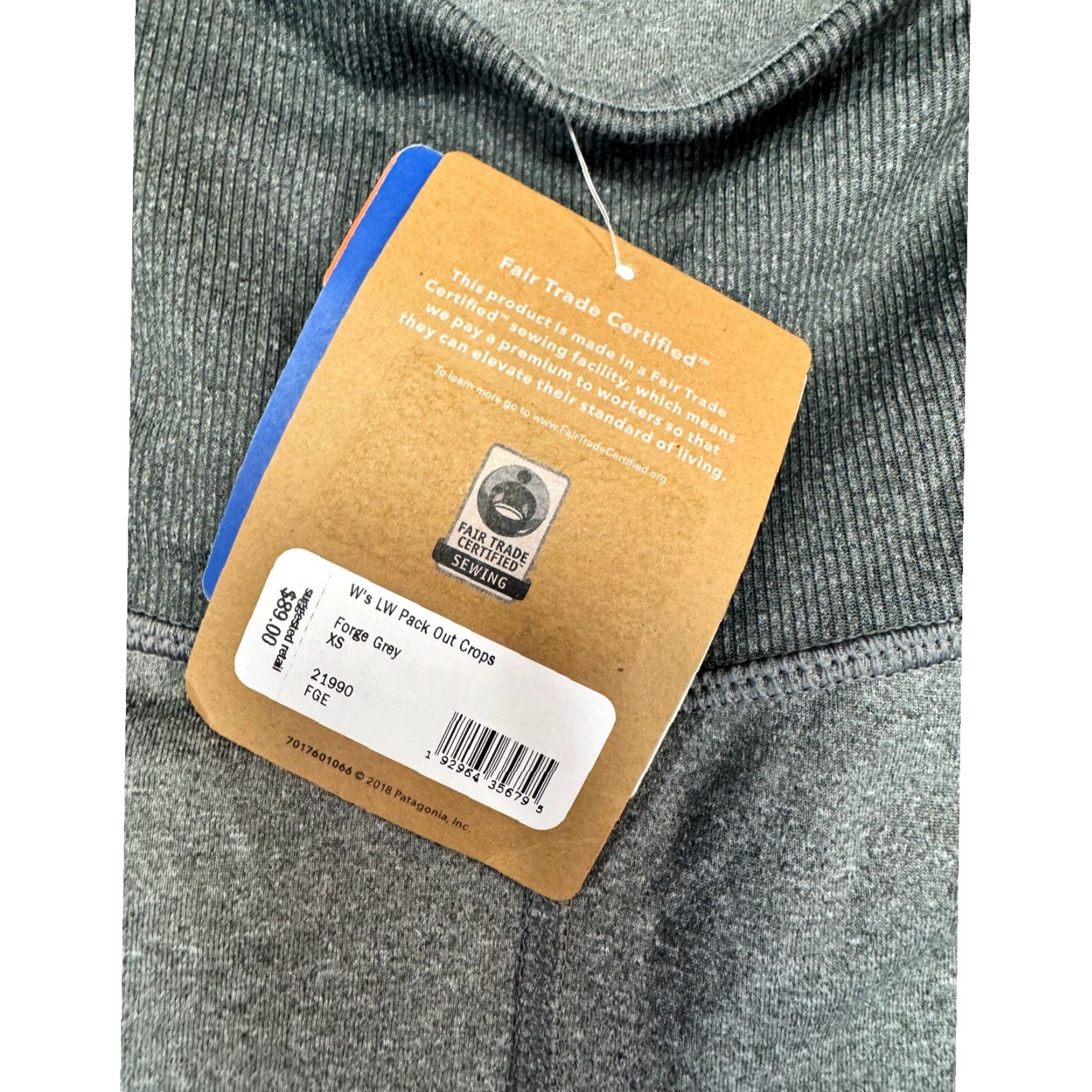 Patagonia VINTAGE Patagonia Women's Lightweight Pack Out Crops XS Forge Gray Size ONE SIZE - 4 Thumbnail