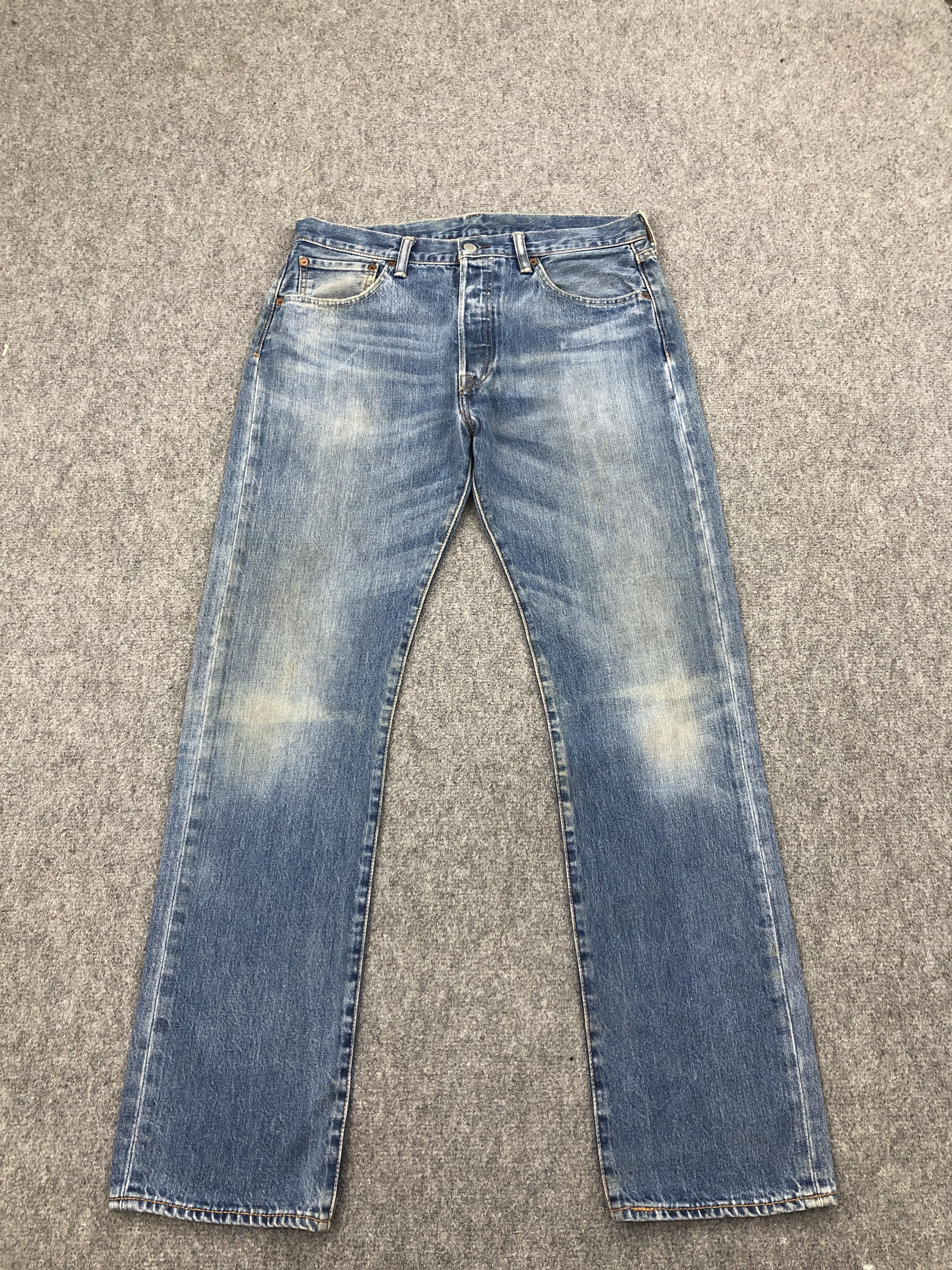 Levi's × Vintage Vintage Levis 501 Faded Blue Denim Jeans Size US 32 / EU 48 - 1 Thumbnail