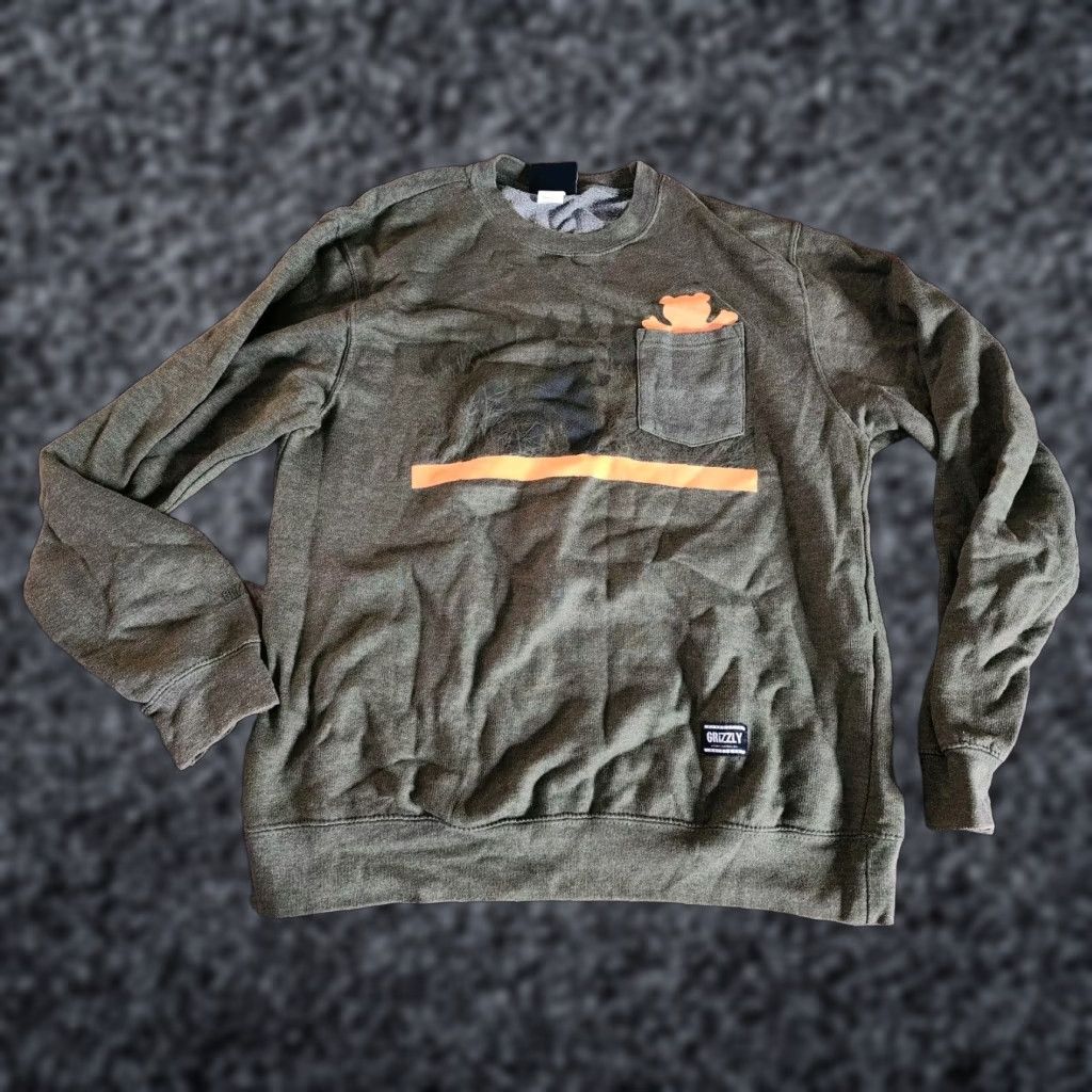 Vintage Grizzly Griptape Mens M Sweatshirt Skateboarding Pullover Graphic Print Animal Green Size US M / EU 48-50 / 2 - 1 Thumbnail