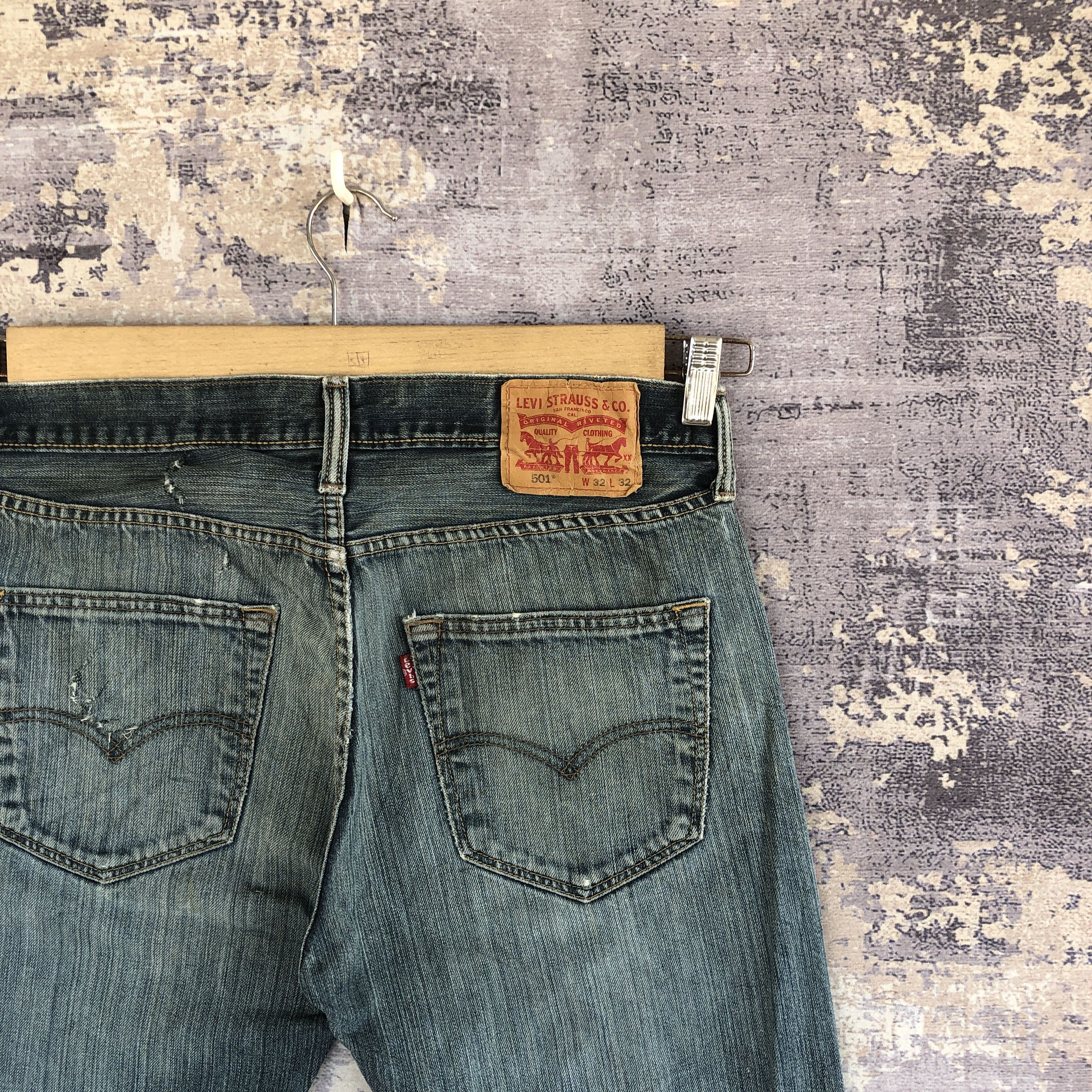 Levi's Vintage Levis Jeans Distressed Levis 501 Denim Faded Pants Size US 32 / EU 48 - 5 Thumbnail