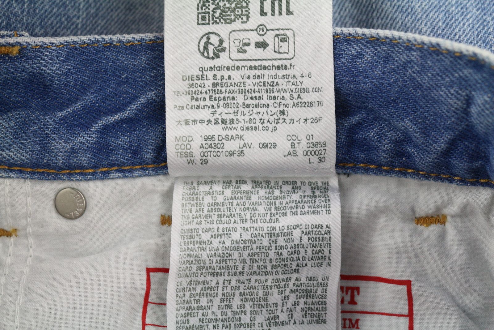 Diesel 1995 D-SARK 09I29 W29/L30 Blue Slim Straight 85401 Size US 29 - 12 Thumbnail
