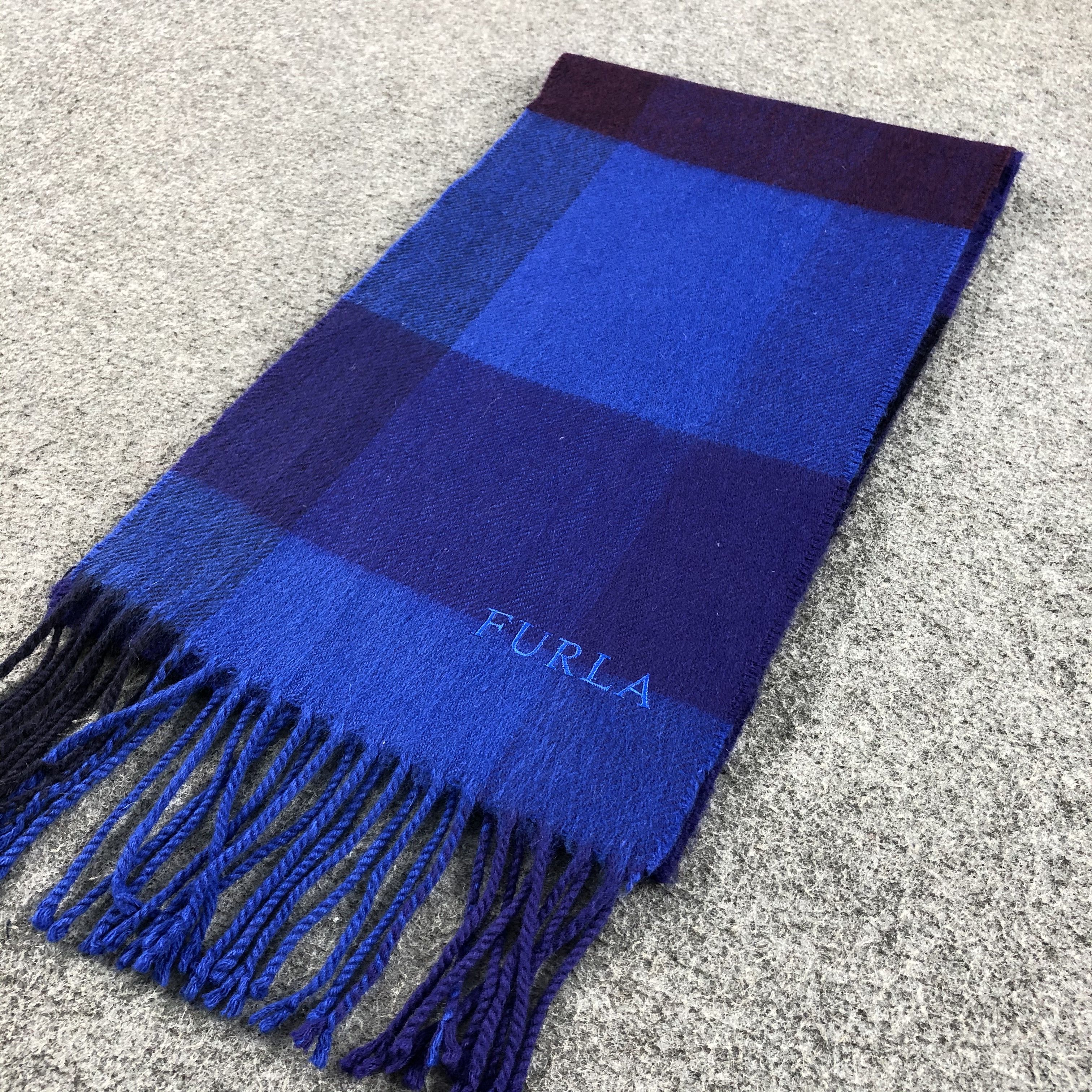 Furla Furla Cashmere Scarf Muffler V708 Size ONE SIZE - 3 Thumbnail