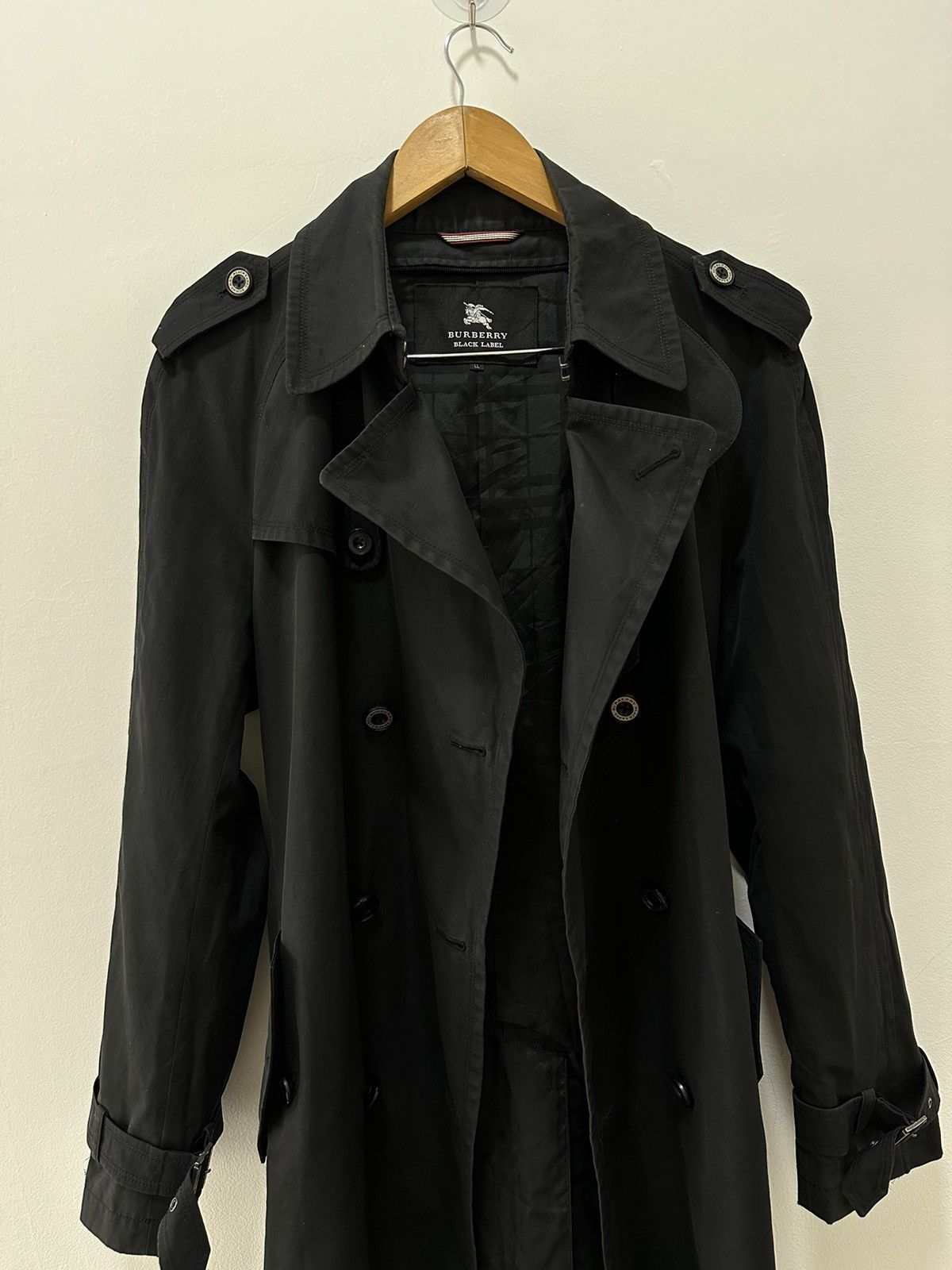 Burberry Burberry Black Label Trench Coat Jacket Design Nice Size US L / EU 52-54 / 3 - 4 Thumbnail