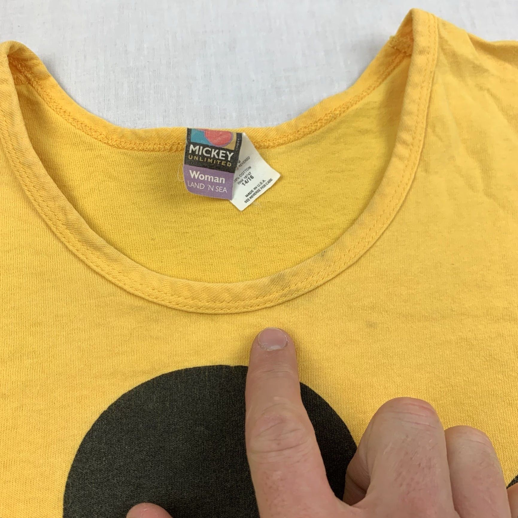 Disney VINTAGE Disney Mickey Mouse Shirt Womens Large Yellow 90s World Park T-Shirt Mens? Size L / US 10 / IT 46 - 6 Thumbnail