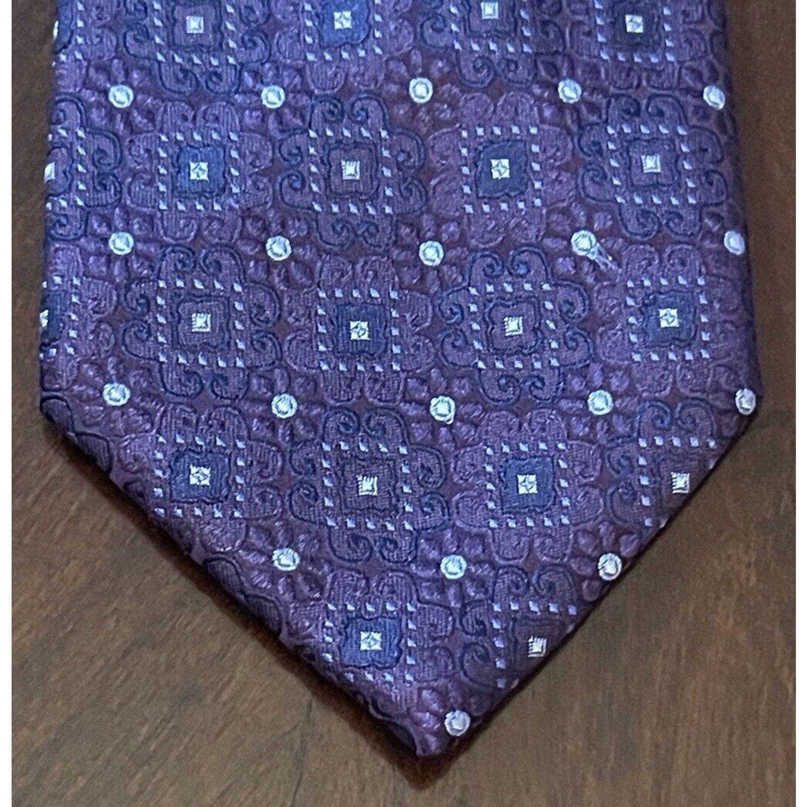 Countess Mara Countess Mara Purple Blue Hand Made 100% Silk Made In China Size ONE SIZE - 1 Thumbnail