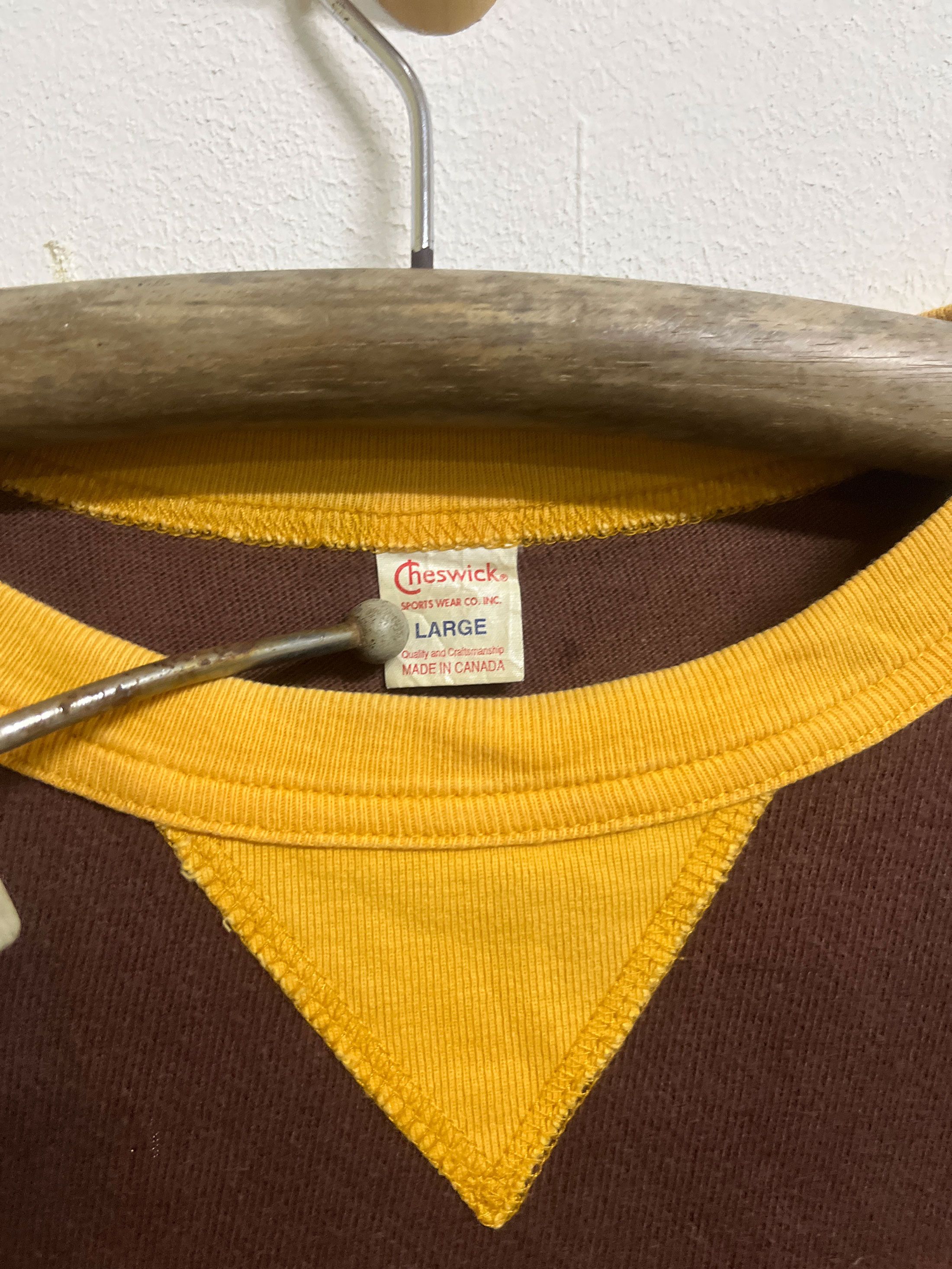 Toyo Enterprises Vintage Styles Light V Sweatshirt Sugar Cane Cheswick Size US L / EU 52-54 / 3 - 2 Thumbnail