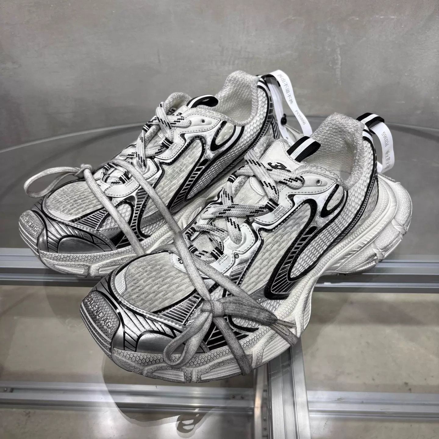 Balenciaga BLCG 3XL Distressed Gray Dad Sneaker 45 (New with Box) Size US 12 / EU 45 - 2 Thumbnail