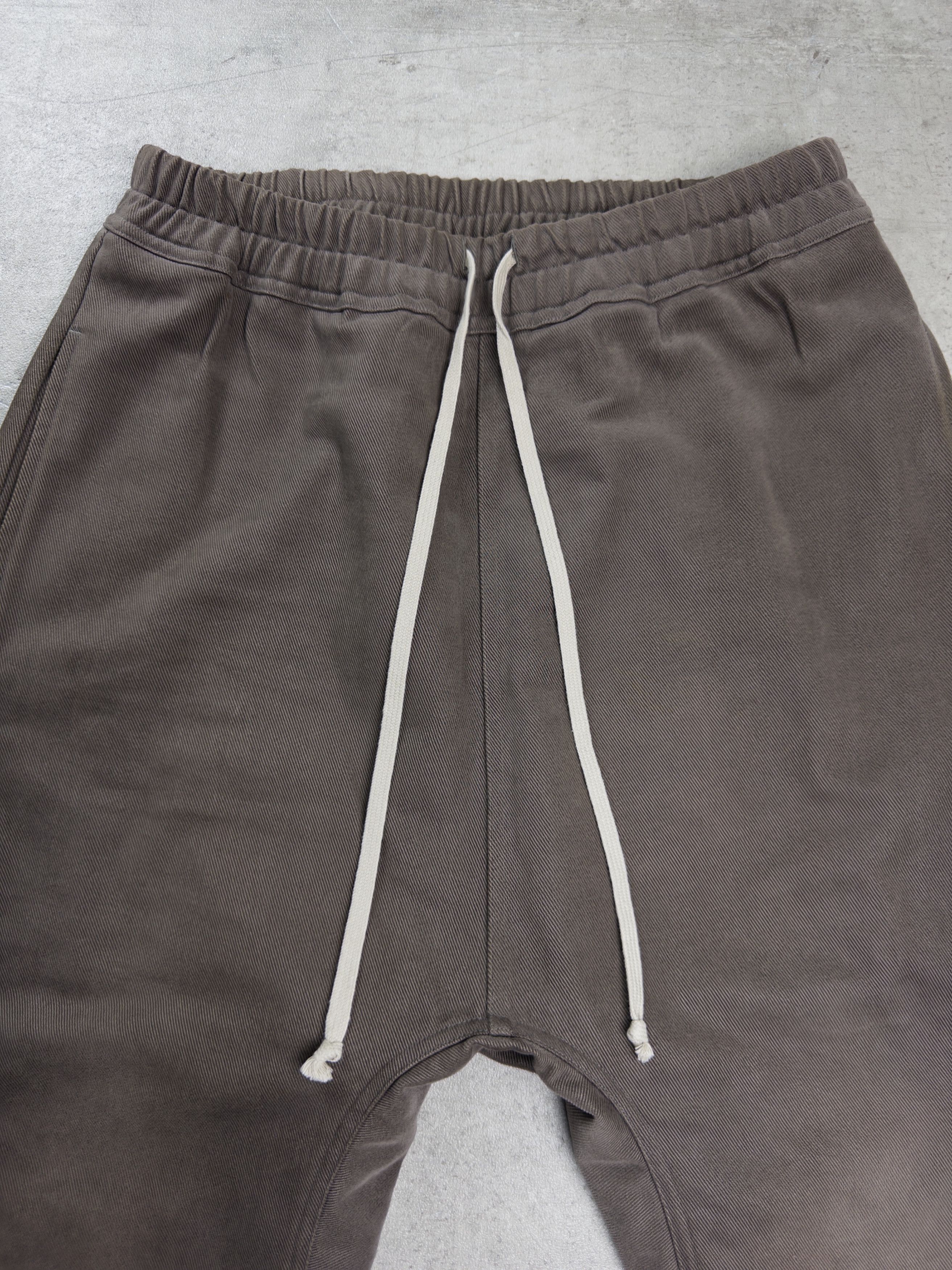 Rick Owens RICK OWENS FW22 Strobe Basket Swinger Shorts Dust Size US 32 / EU 48 - 8 Thumbnail