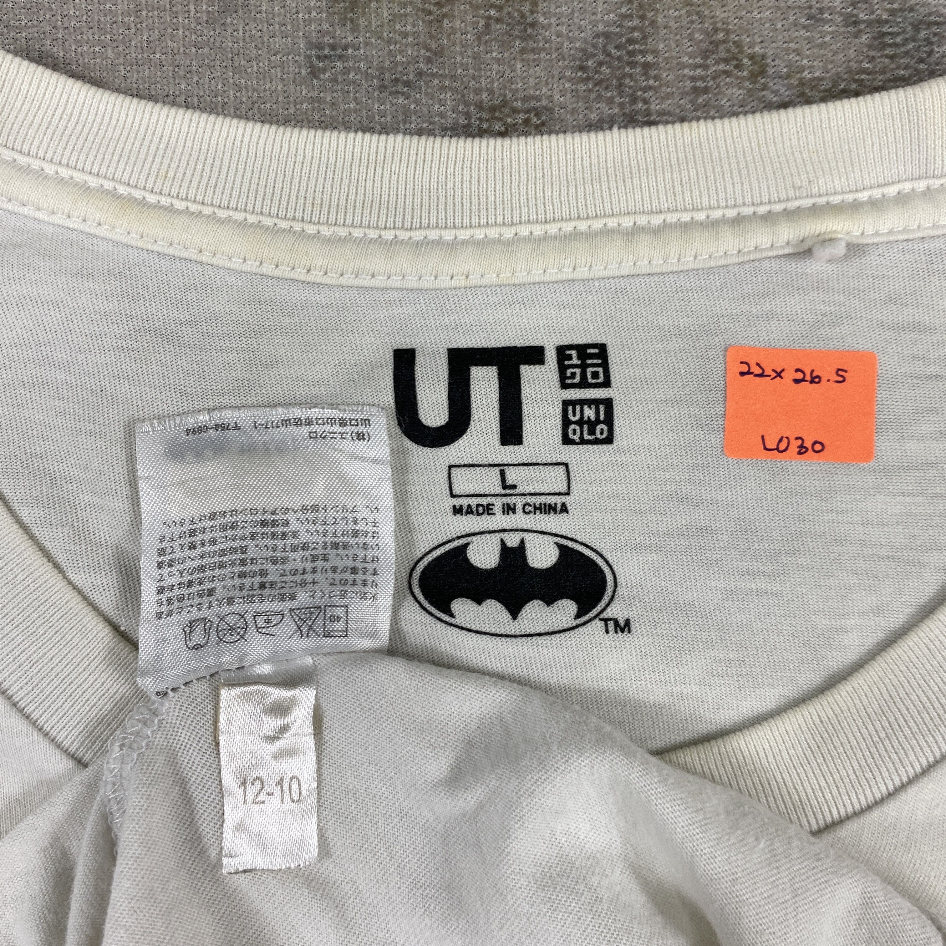 DC Comics UT Batman Family Graphic T-Shirt - L030 Size US L / EU 52-54 / 3 - 5 Thumbnail