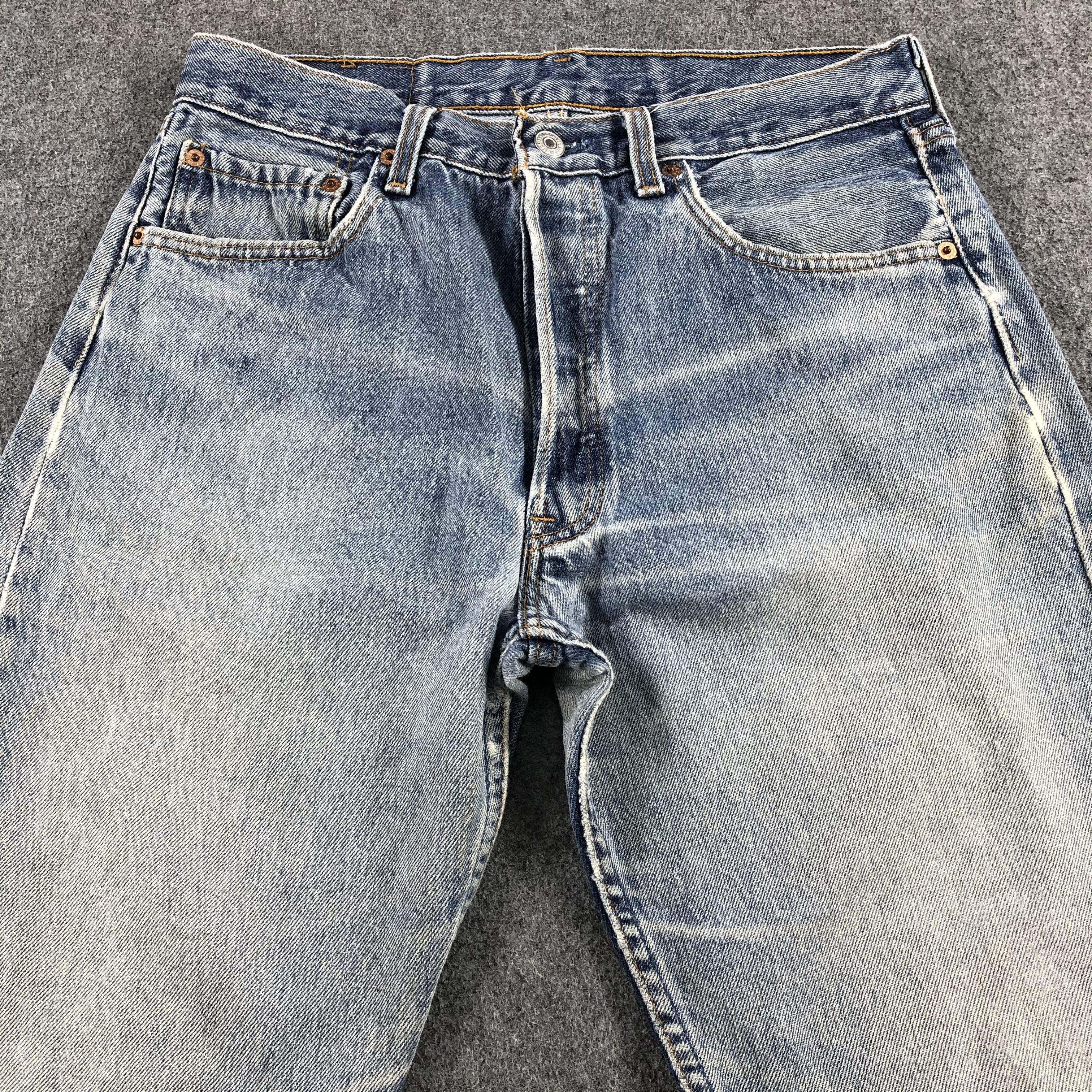 Levi's 90s Vintage Light Wash Levis 501 Jeans-J2194 Size US 31 - 3 Thumbnail