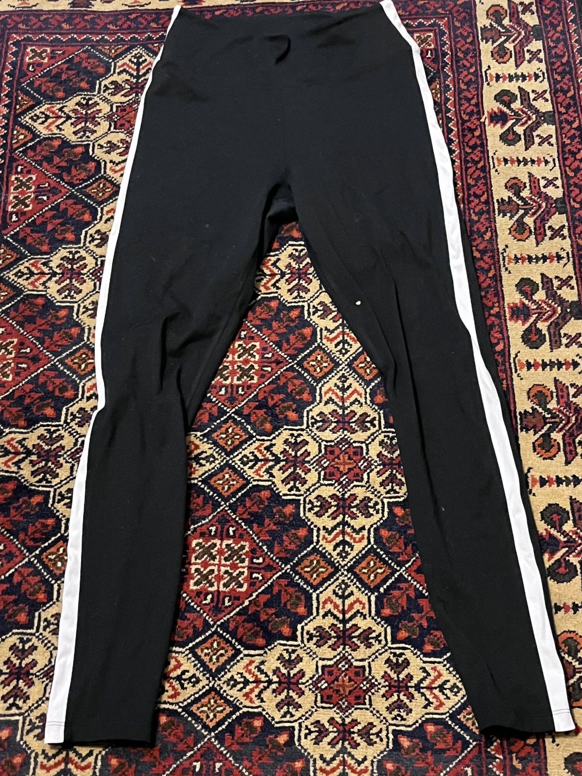 Pink Pink leggings. Small petite Size 26" / US 2 / IT 38 - 1 Thumbnail