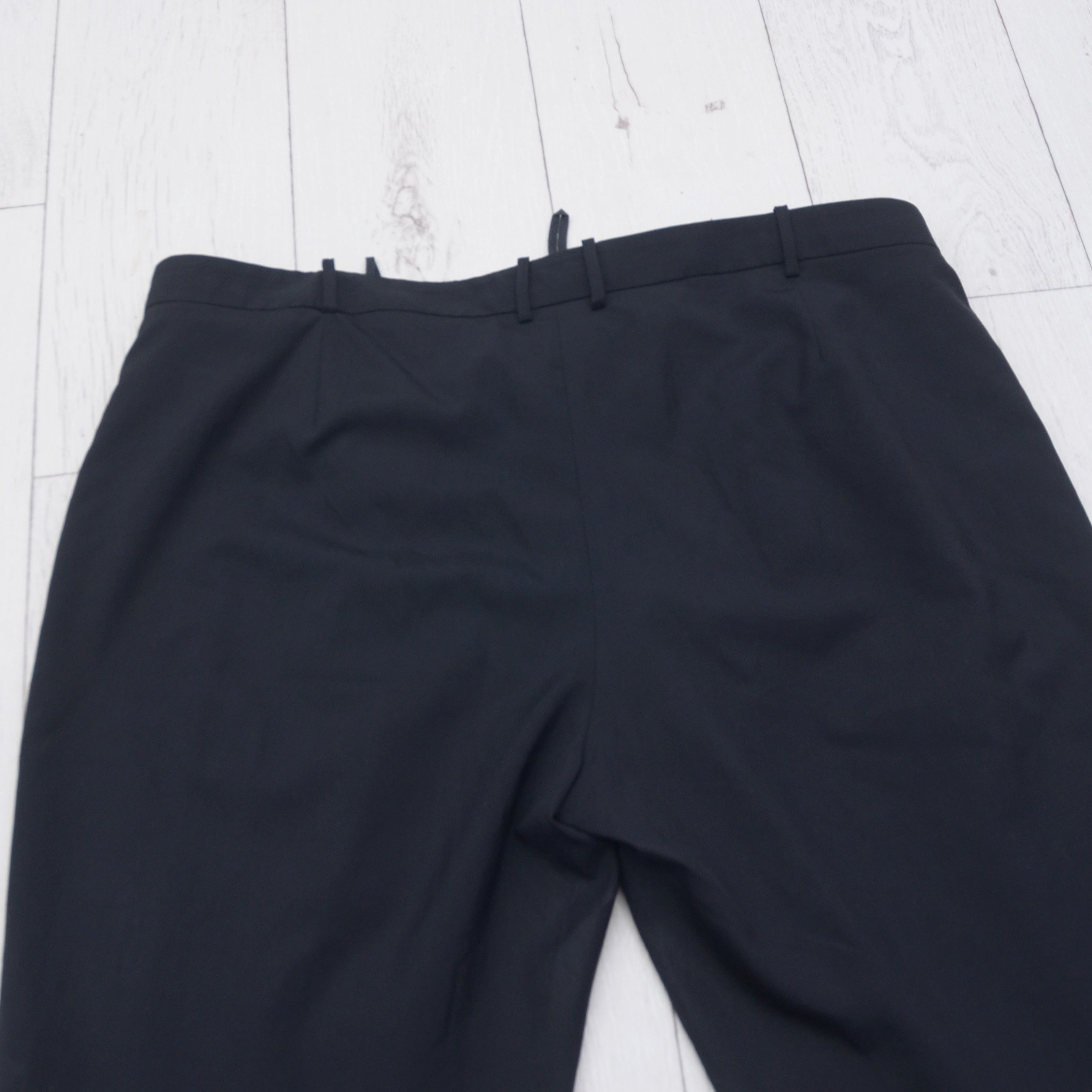 Jil Sander × Vintage Vintahe Jil Sander Black Short Pants Size 40 Wool Italy Size 27" / US 4 / IT 40 - 6 Thumbnail