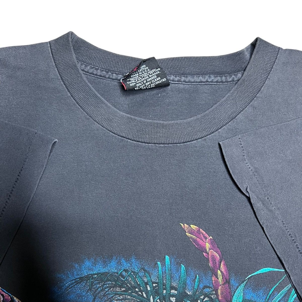 Vintage Vintage 1990s Frog Amphibian Nature Wrap Around Graphic Tee Size US XXL / EU 58 / 5 - 4 Thumbnail