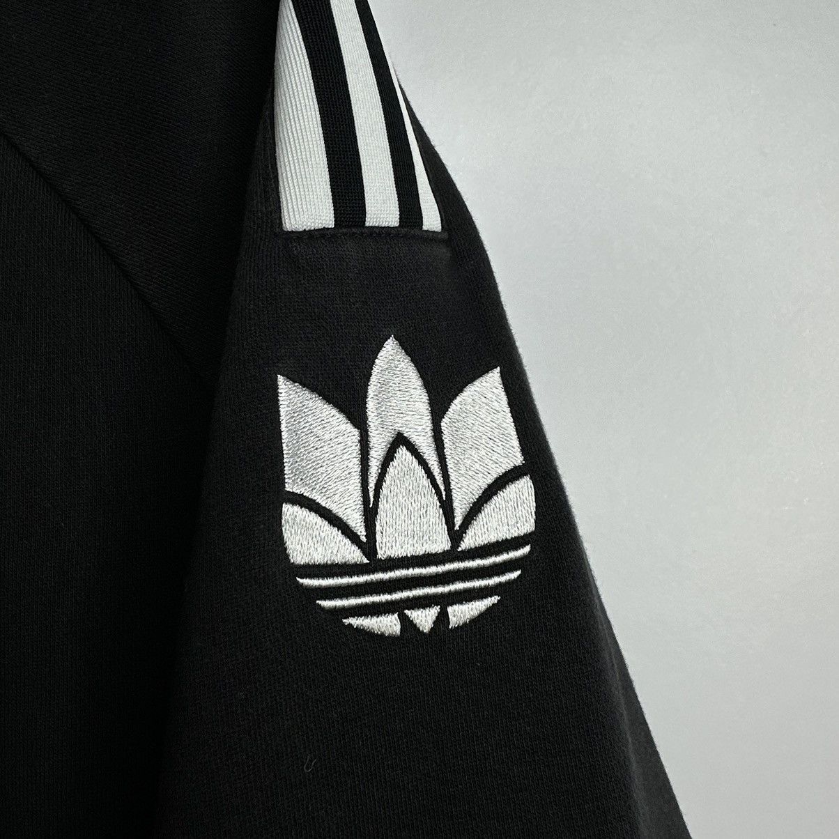 Adidas Adidas Originals Sweatshirt Streetwear Size US XL / EU 56 / 4 - 3 Thumbnail