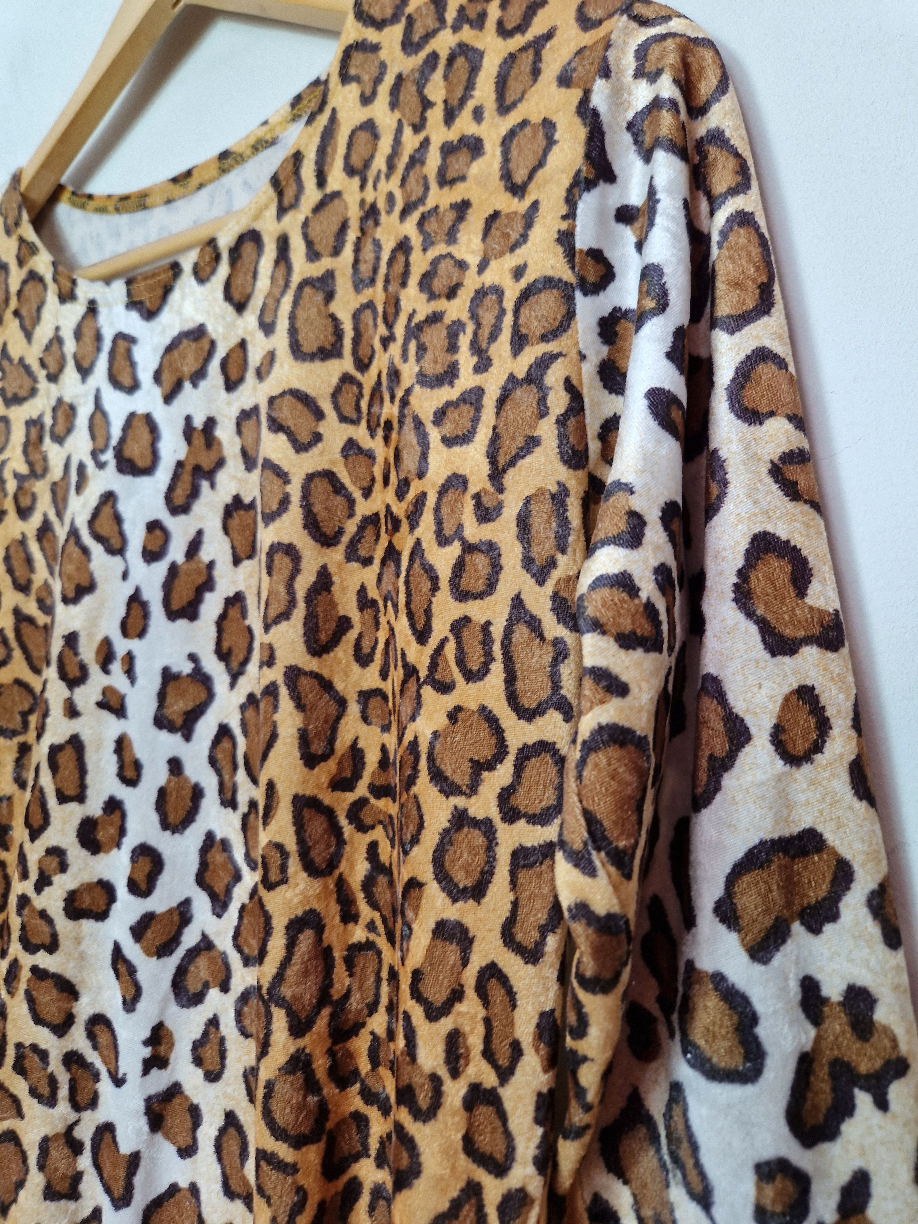 Vintage vintage panther leopard print velvet mesh top gaultier Size S / US 4 / IT 40 - 10 Thumbnail