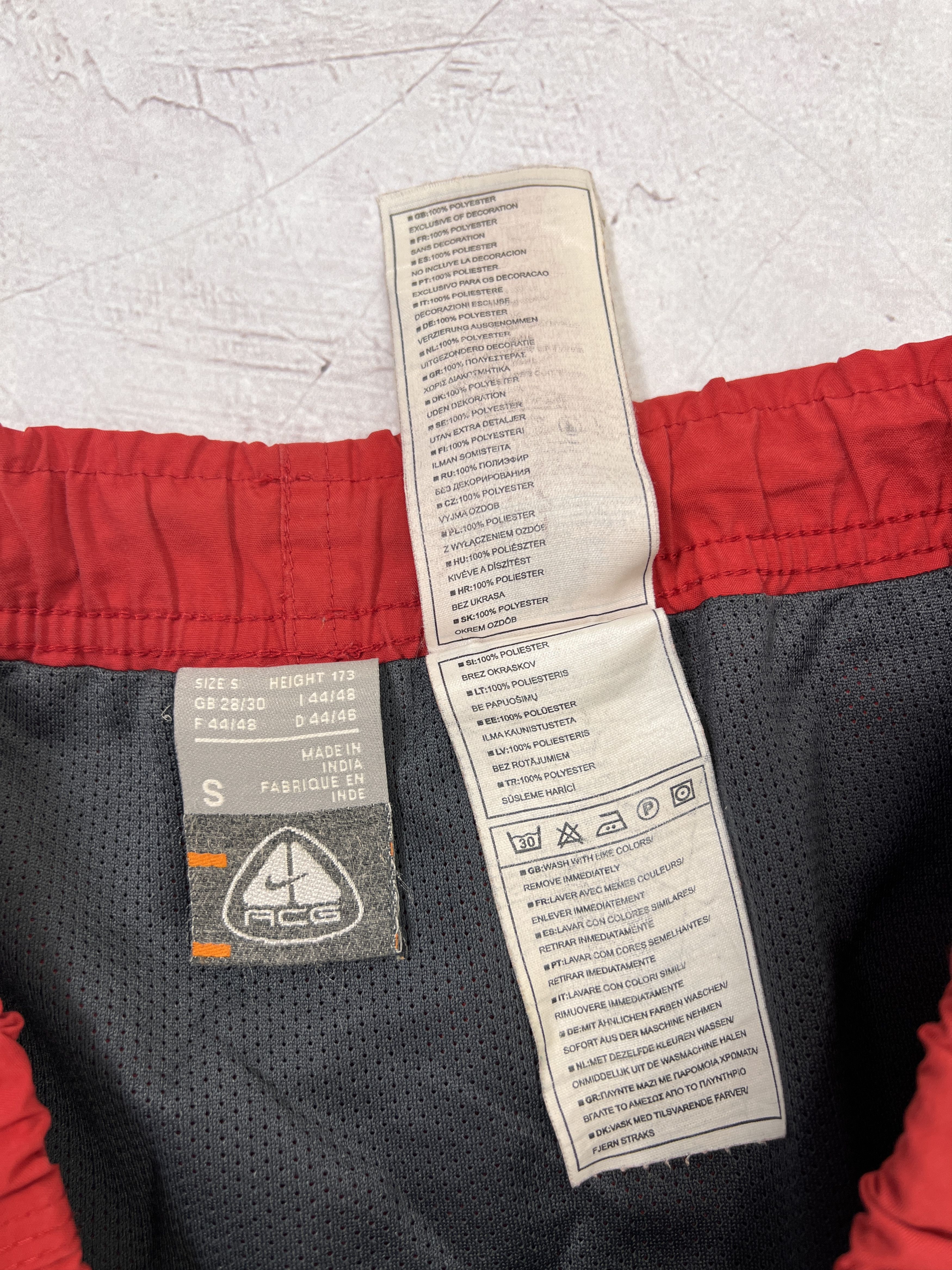 Nike × Nike ACG × Vintage Vintage Nike ACG Shorts Swim Trunks Size US 30 / EU 46 - 10 Thumbnail