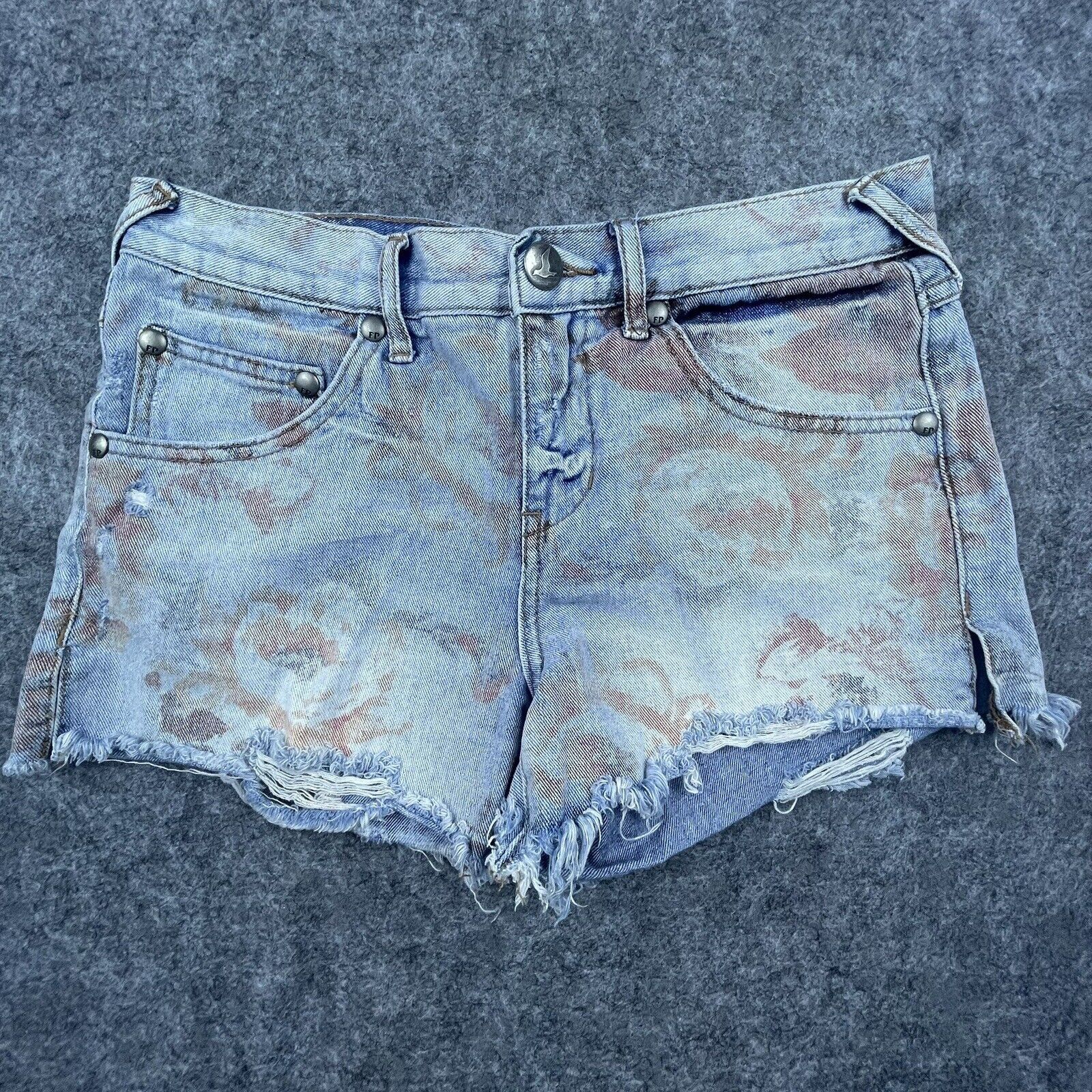 Free People Free People Jean Shorts Women 26 Denim Cutoff Flowers Frayed Size 26" / US 2 / IT 38 - 1 Thumbnail
