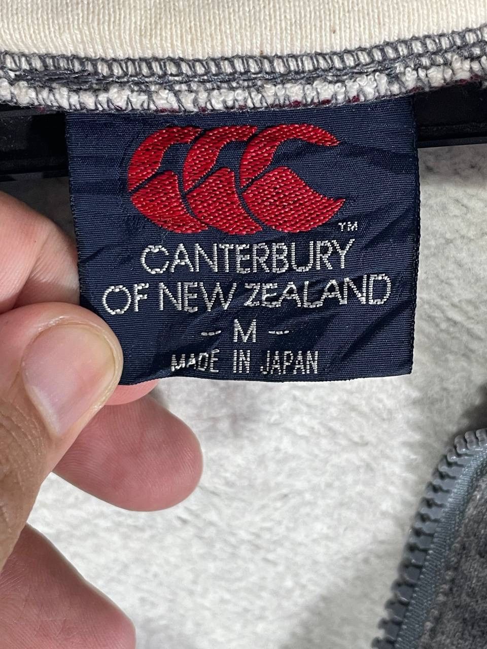 Canterbury of New Zealand Vintage canterbury sweatshirt pullover rugby size M Size US M / EU 48-50 / 2 - 8 Thumbnail