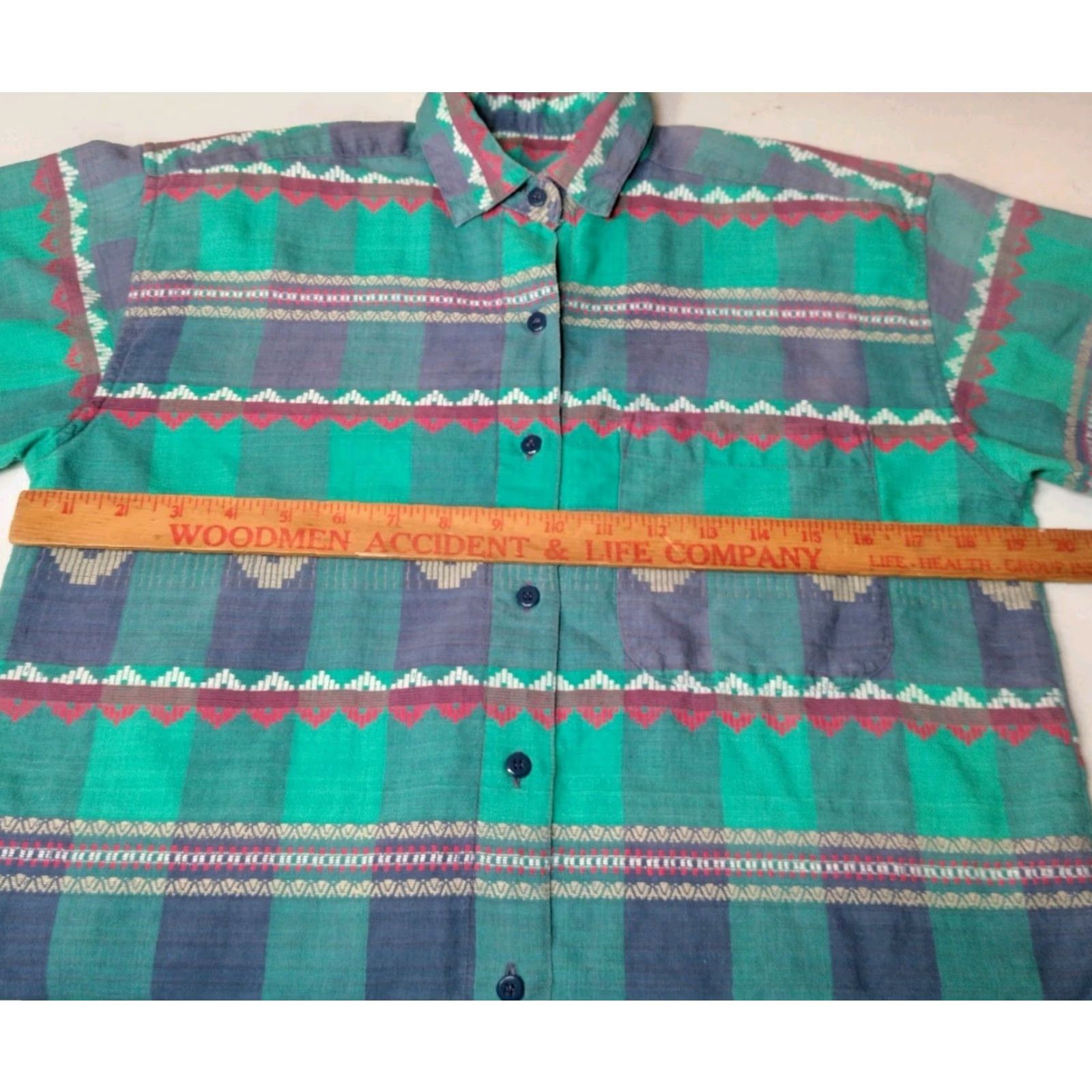 Vintage VINTAGE 1990s Southwest Print Blouse Shirt Small Blue Pink Short Sleeve Button Collar Geometric 90s Casual Womens Size S / US 4 / IT 40 - 3 Thumbnail