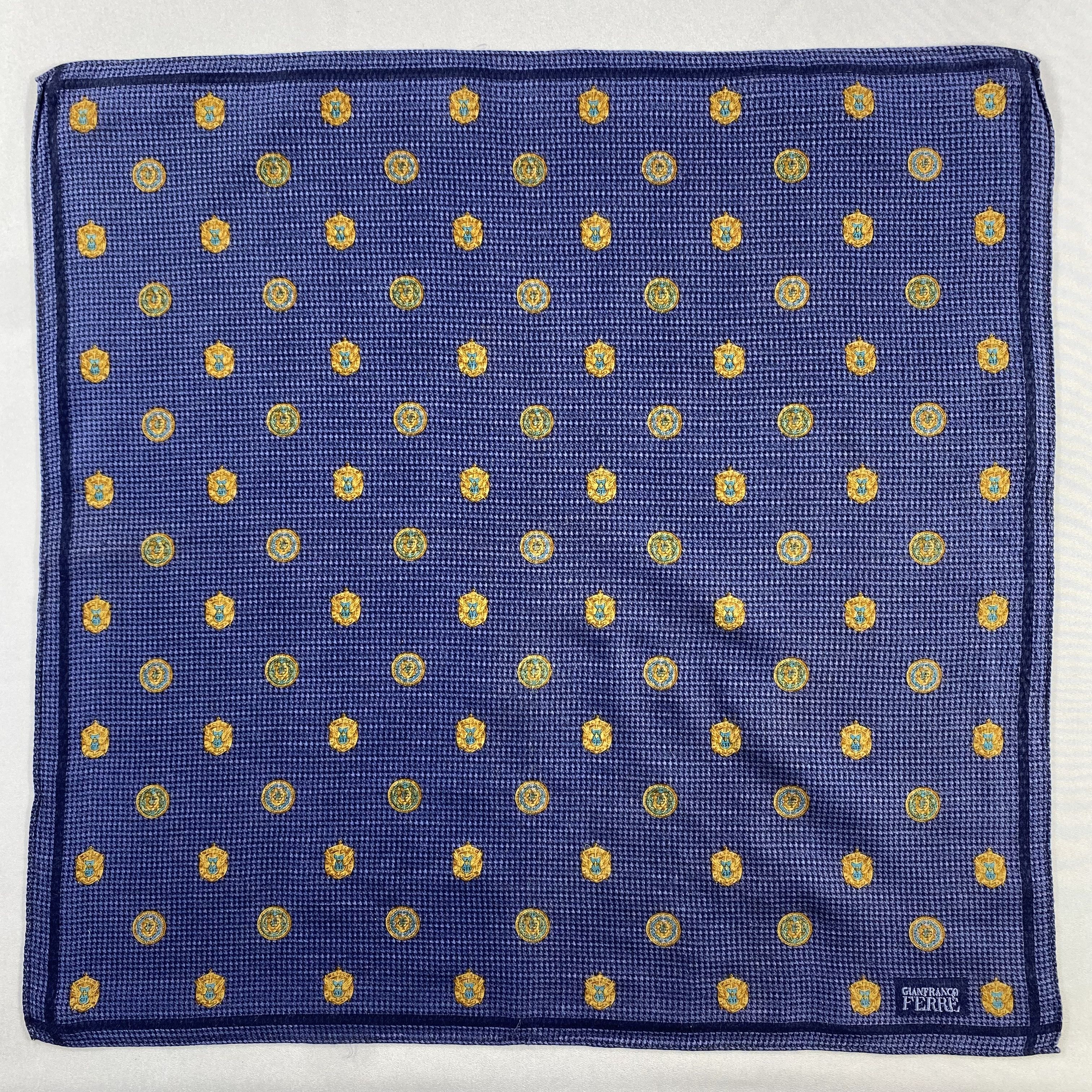 Gianfranco Ferre × Vintage Gianfranco Ferre Handkerchief / Neckerchief / Bandana-P1259 Size ONE SIZE - 1 Thumbnail