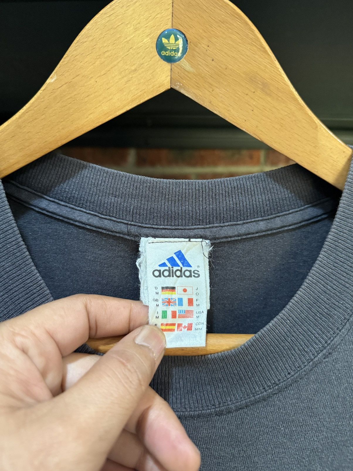 Adidas Thrashed Vintage Del Piero Player That Inspire Adidas Tee Size US L / EU 52-54 / 3 - 5 Thumbnail
