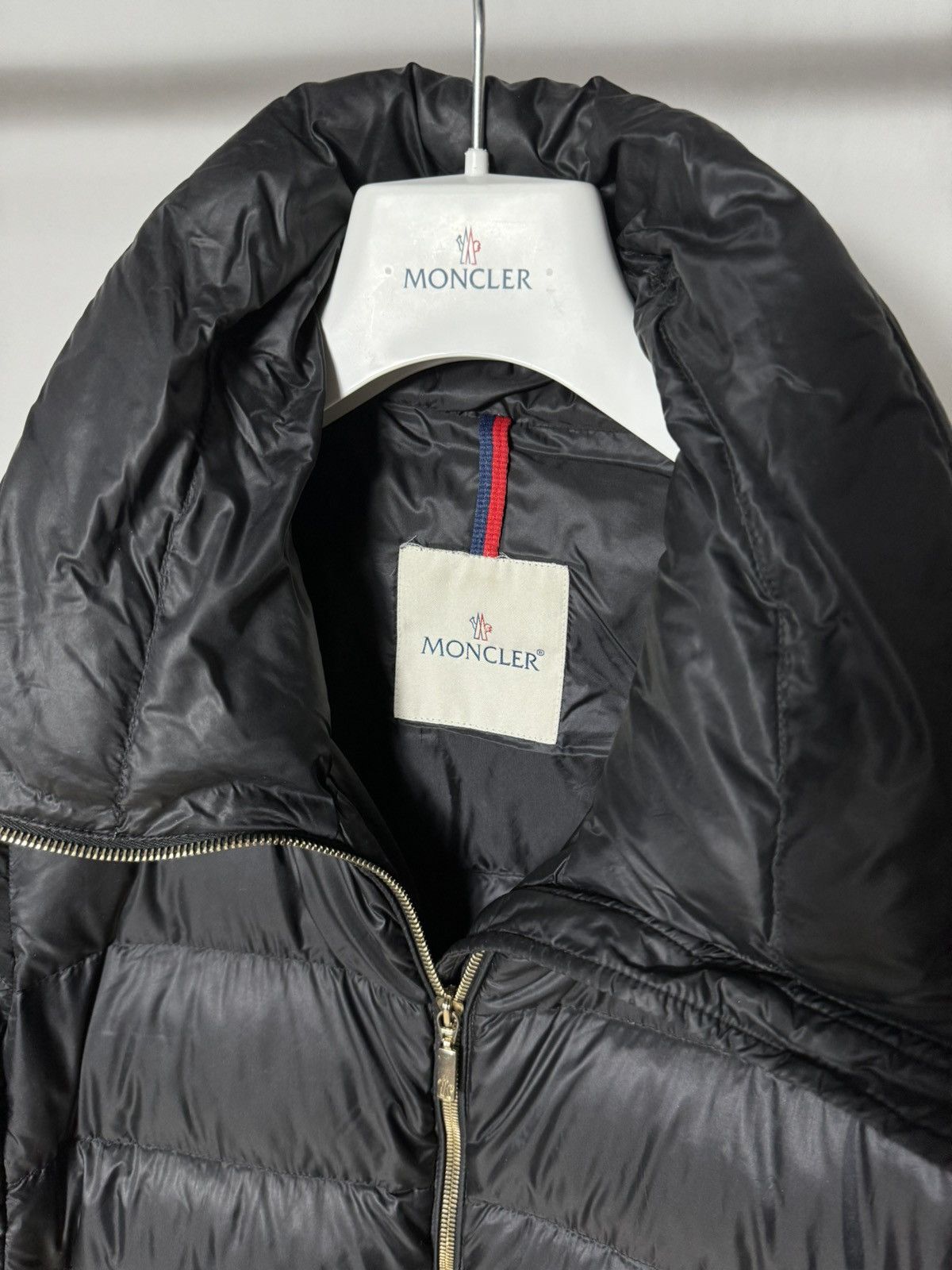 Moncler Moncler Torcy Ladies Jacket Size L / US 10 / IT 46 - 4 Thumbnail