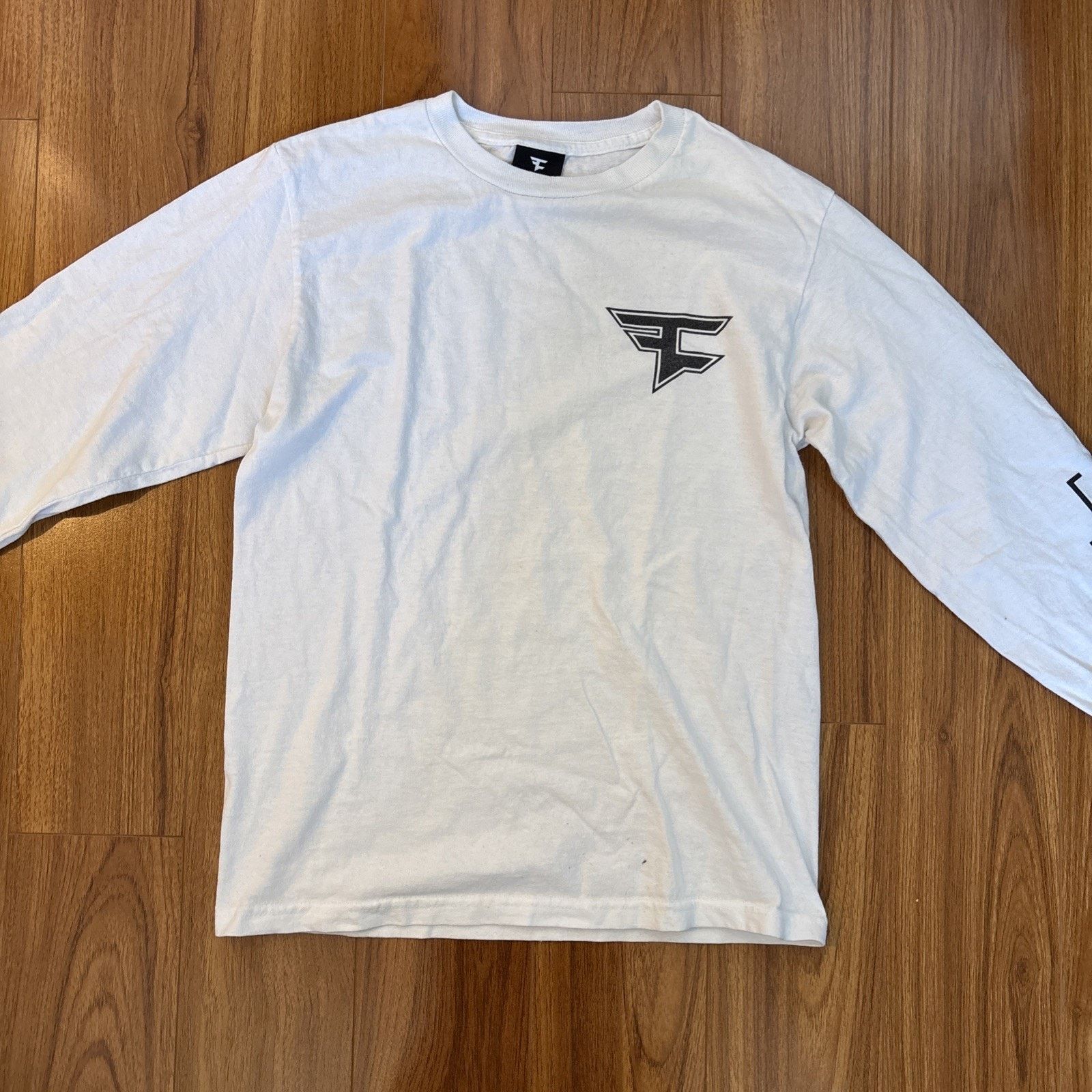 FaZe Faze Clan T Shirt Size Small New In Great Conditions Size US S / EU 44-46 / 1 - 1 Thumbnail