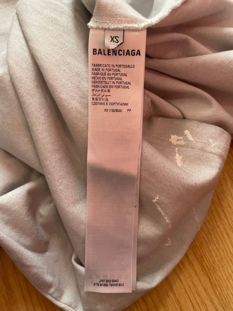 Balenciaga BALENCIAGA DISTRESSED T-SHIRT Size US L / EU 52-54 / 3 - 5 Thumbnail
