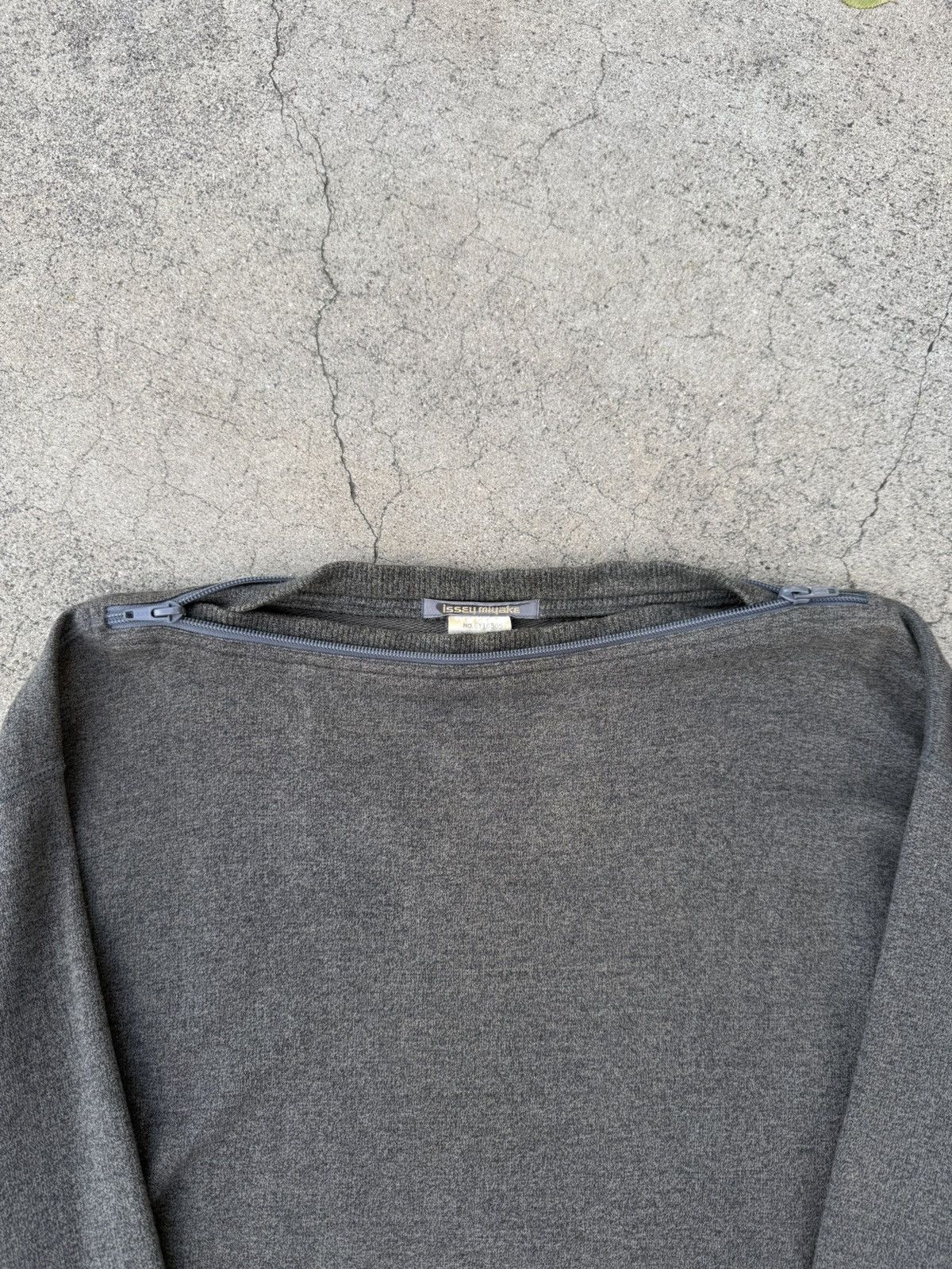 Issey Miyake Issey Miyake Sweaterbag Size US M / EU 48-50 / 2 - 4 Thumbnail
