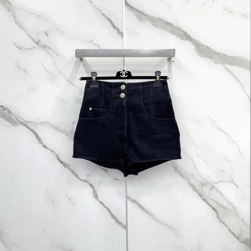 Chanel Chanel Black Cotton Women's Shorts Size S 0089 Size 23" - 1 Thumbnail