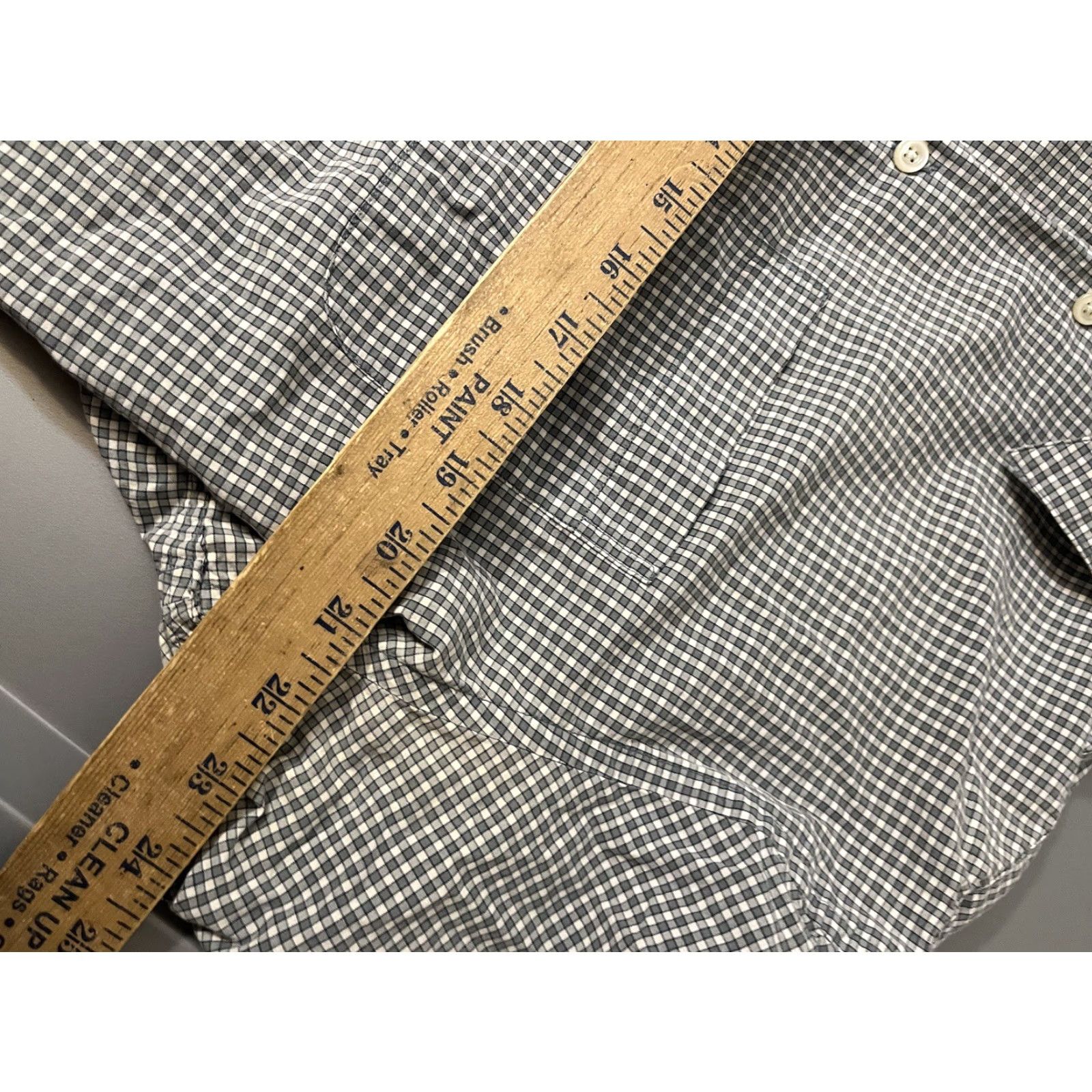 Eddie Bauer VINTAGE Eddie Bauer Button-Down Shirt Men L Gray Gingham Plaid Short Sleeve Cotton 90s Theme Mens Size US 33 - 5 Thumbnail