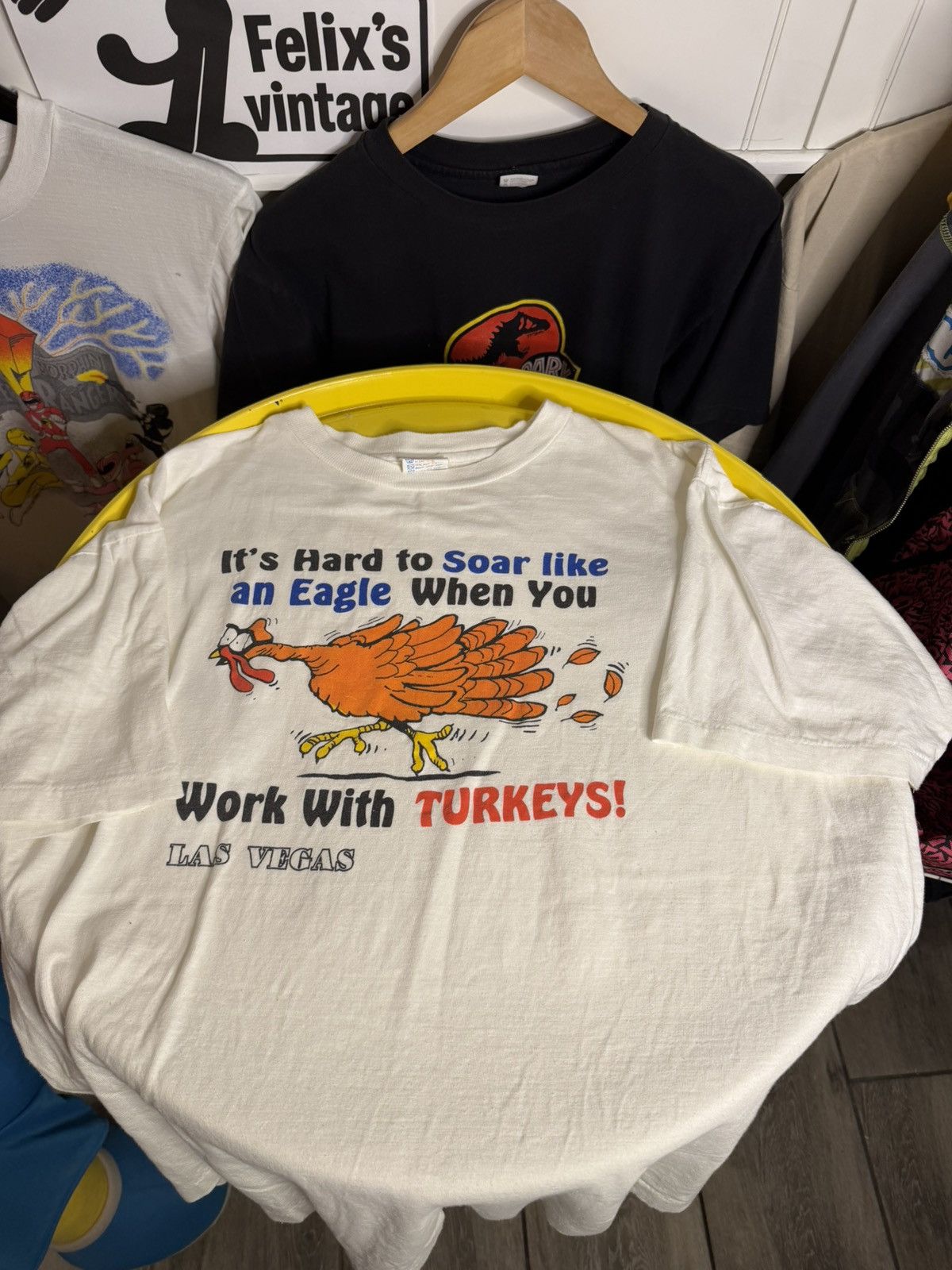 Vintage Vintage 1980s single stitch cartoon turkey T-shirt Size US L / EU 52-54 / 3 - 4 Thumbnail