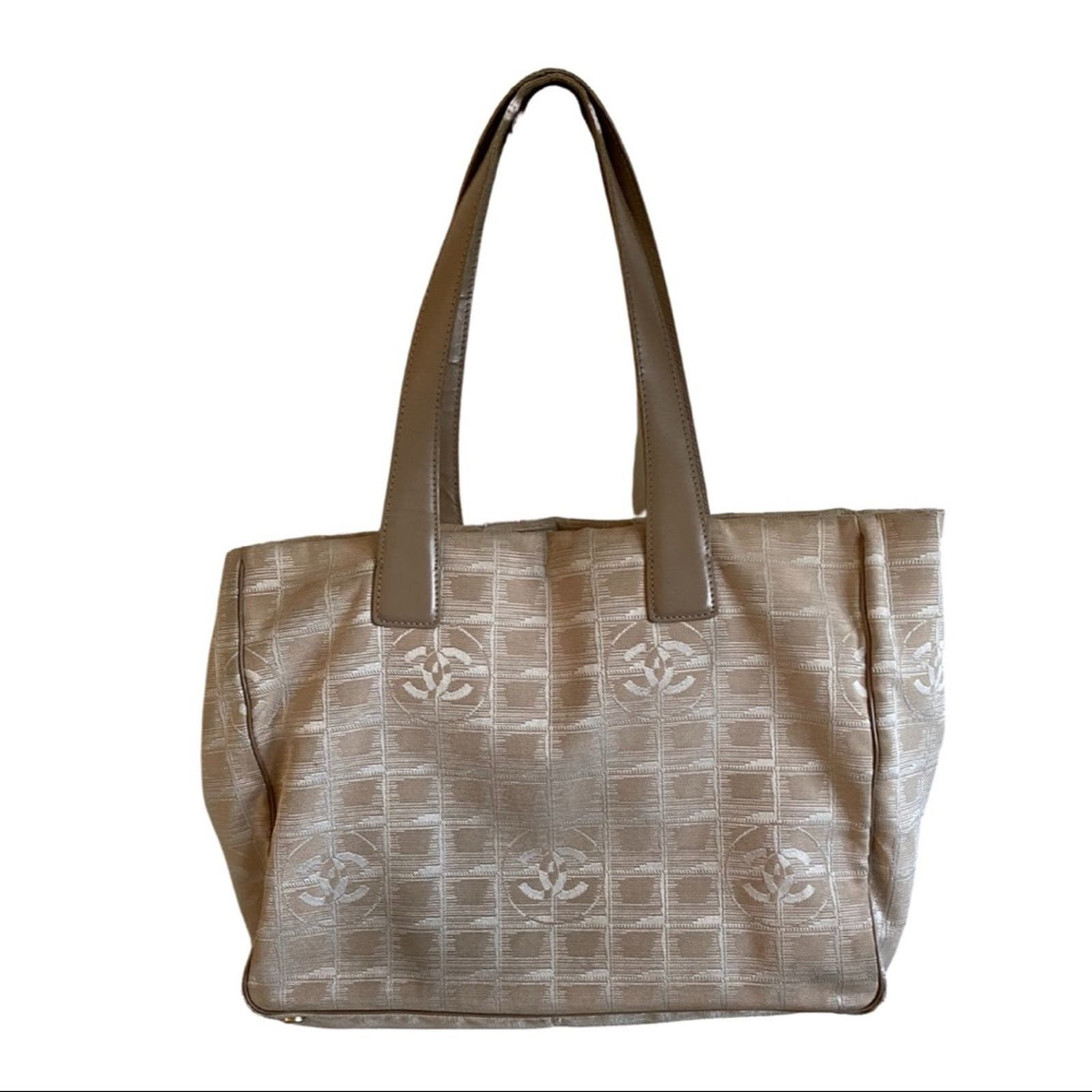 image of Chanel Beige Cc Signature Travel Line Tote Authentic, Women's