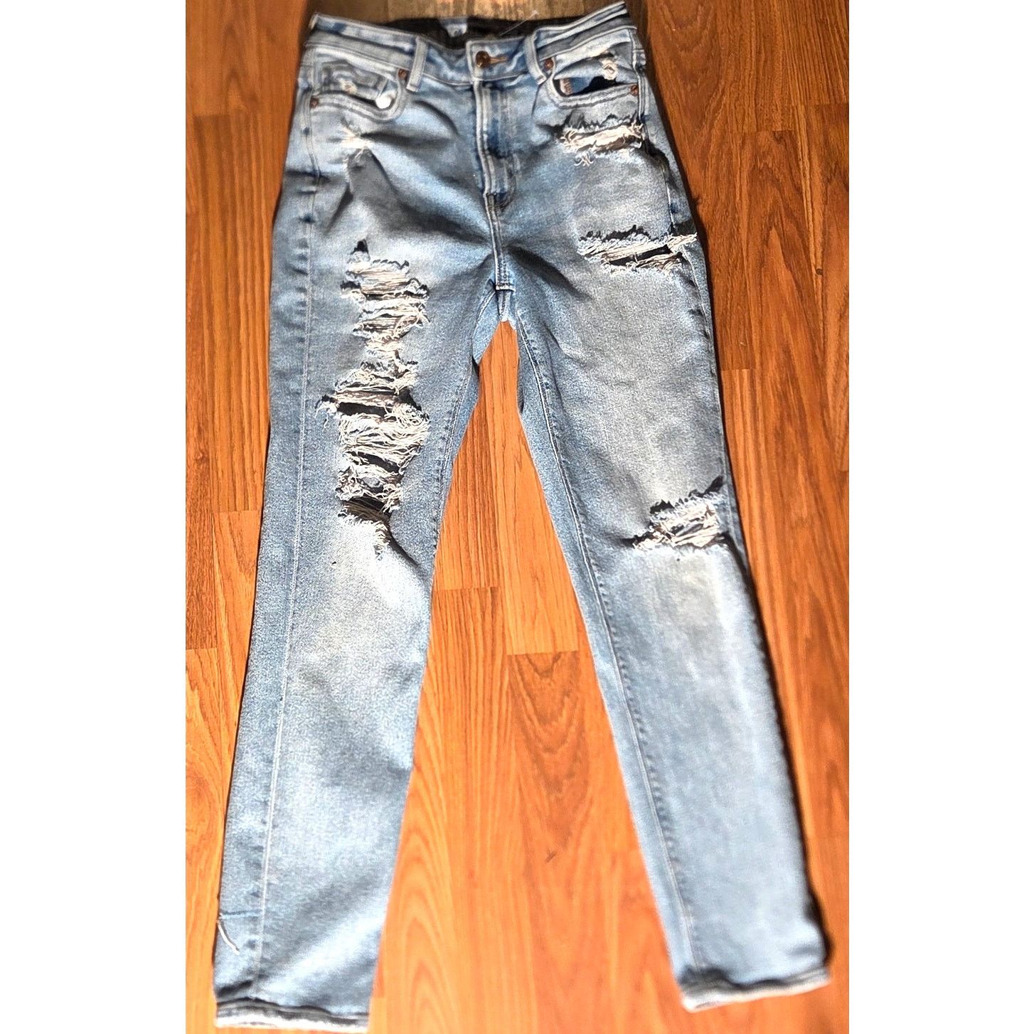 American Eagle Outfitters American Eagle Distressed Jeans - Size 0 Size 25" / US 0 / IT 36 - 2 Thumbnail