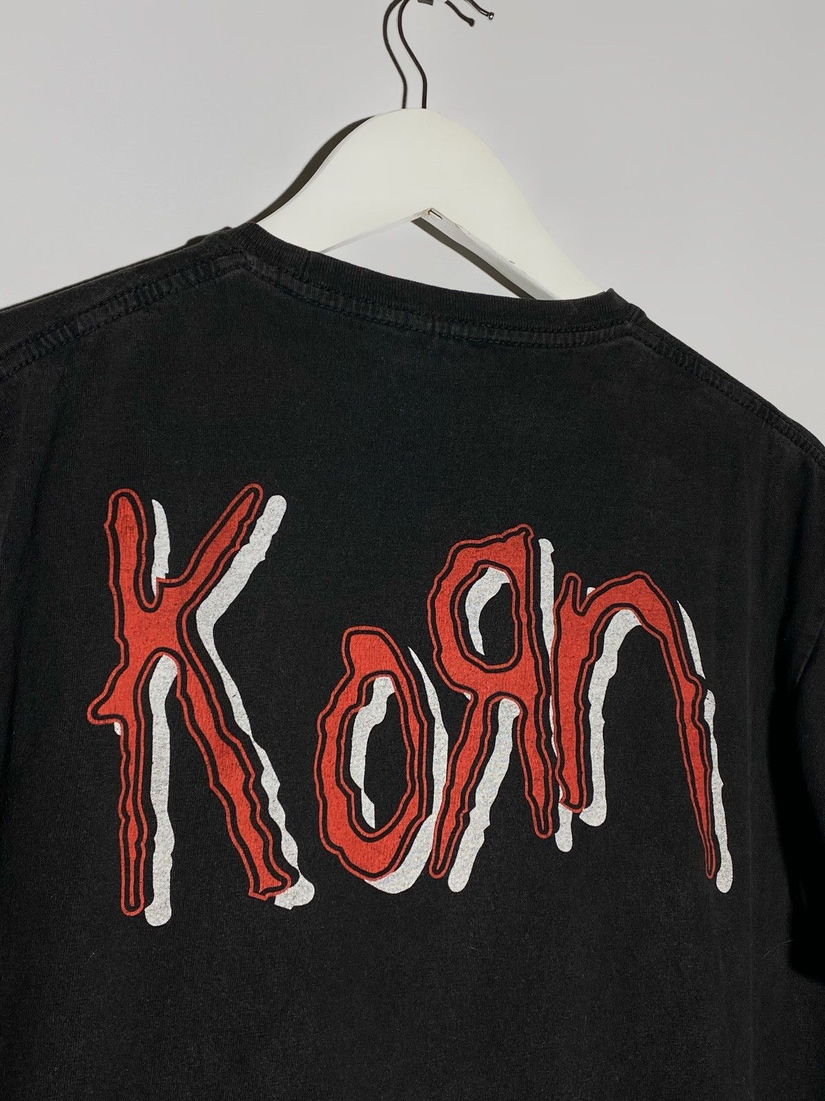 Vintage 00s Korn Rock Band Graphic Print Black T-shirt