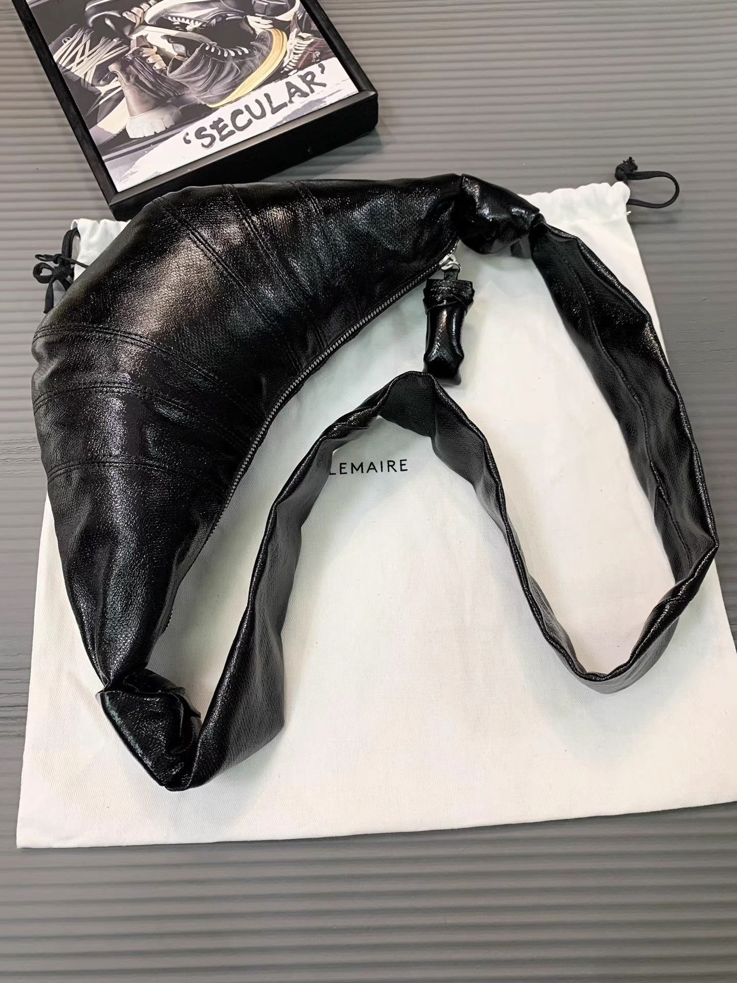Lemaire Lemaire Black Coated Small Croissant Bag K34 Size ONE SIZE - 4 Thumbnail