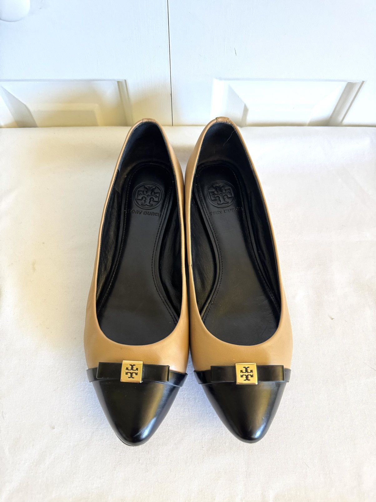 Tory Burch TORY BURCH Beige/Black Leather Ballet Flats 8.5 Size US 8.5 / IT 38.5 - 1 Thumbnail