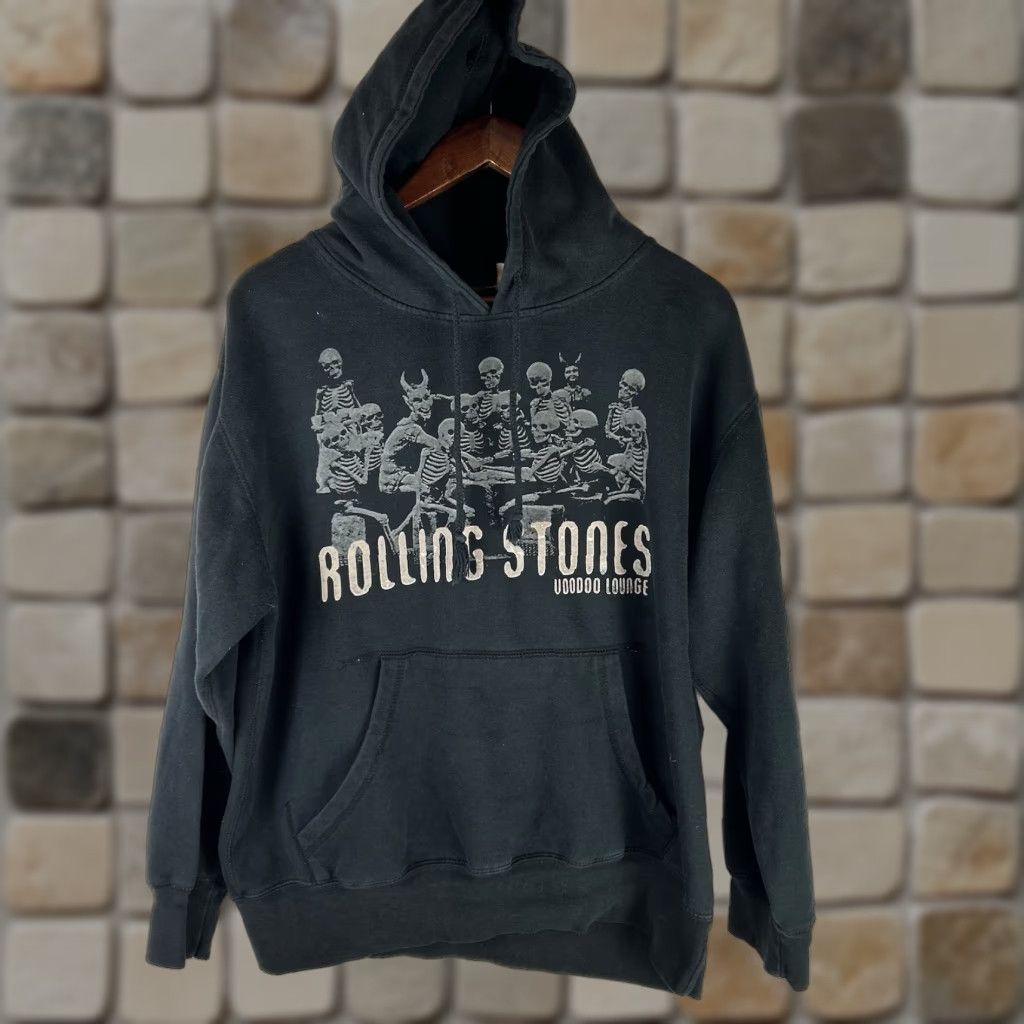 Vintage VINTAGE Rolling Stones Hoodie Black Voodoo Lounge World Tour Sweatshirt L 90s Mens Women? Size US L / EU 52-54 / 3 - 1 Thumbnail