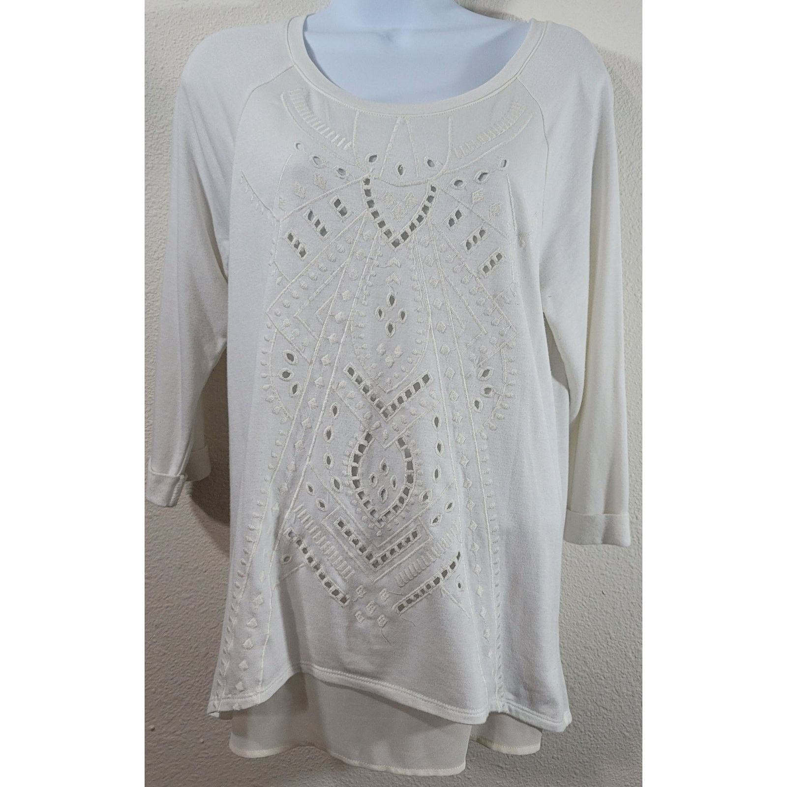 Other Xhilaration Cream Stitched Cutout Layered Top Medium Flowy Size M / US 6-8 / IT 42-44 - 1 Thumbnail